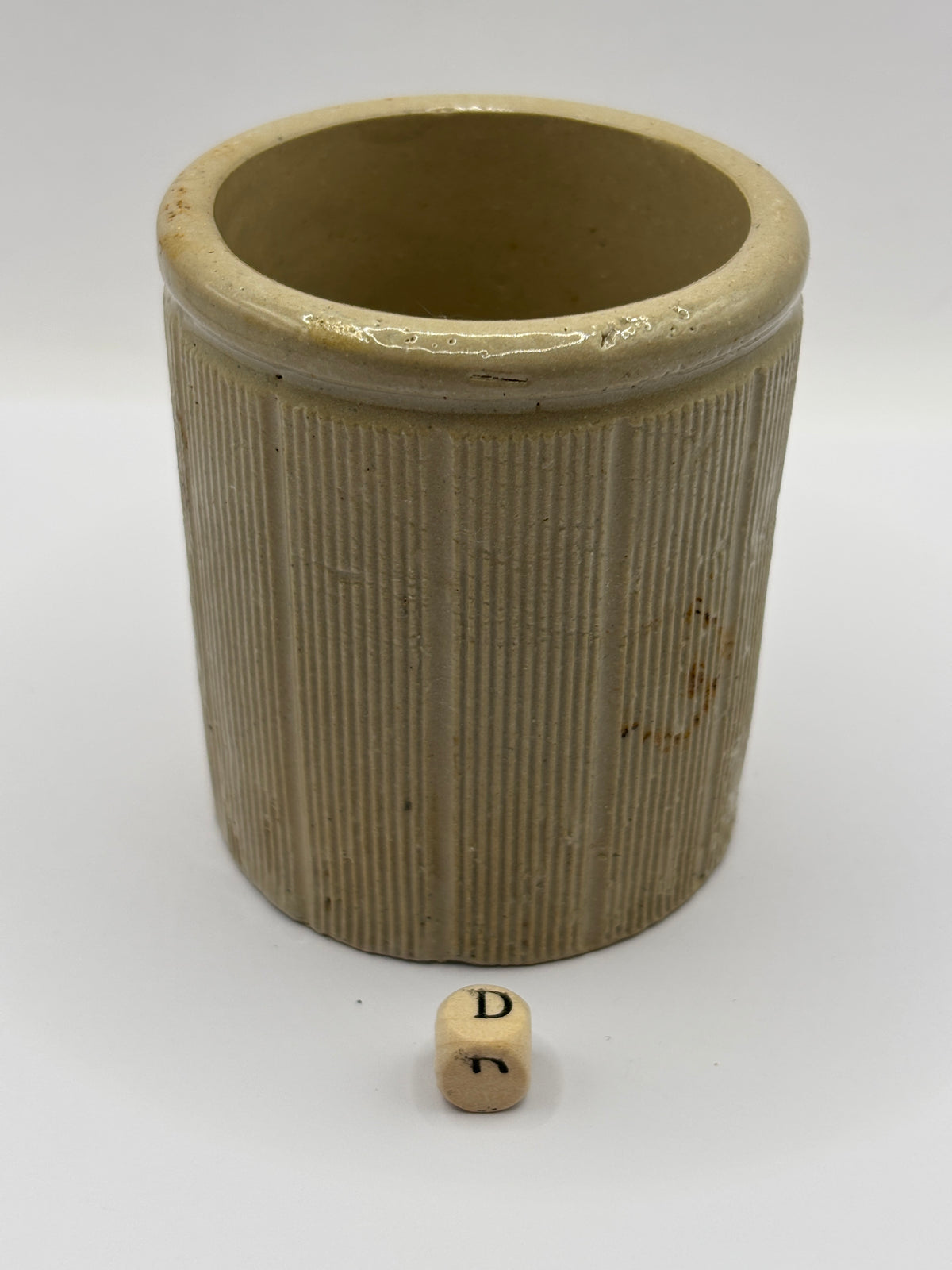 Old small ribbed stoneware jam pot (D)
