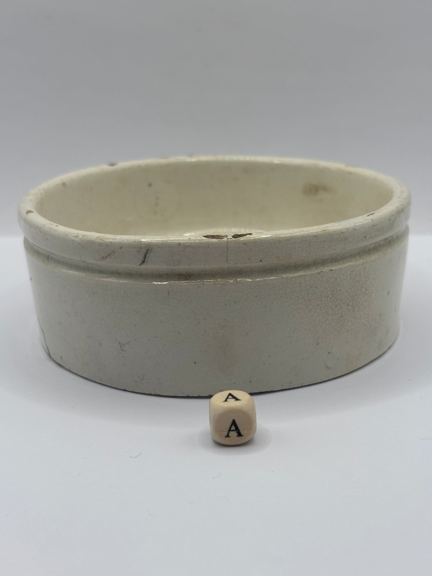 Old large plain stoneware meat paste pot, potted meat (a)