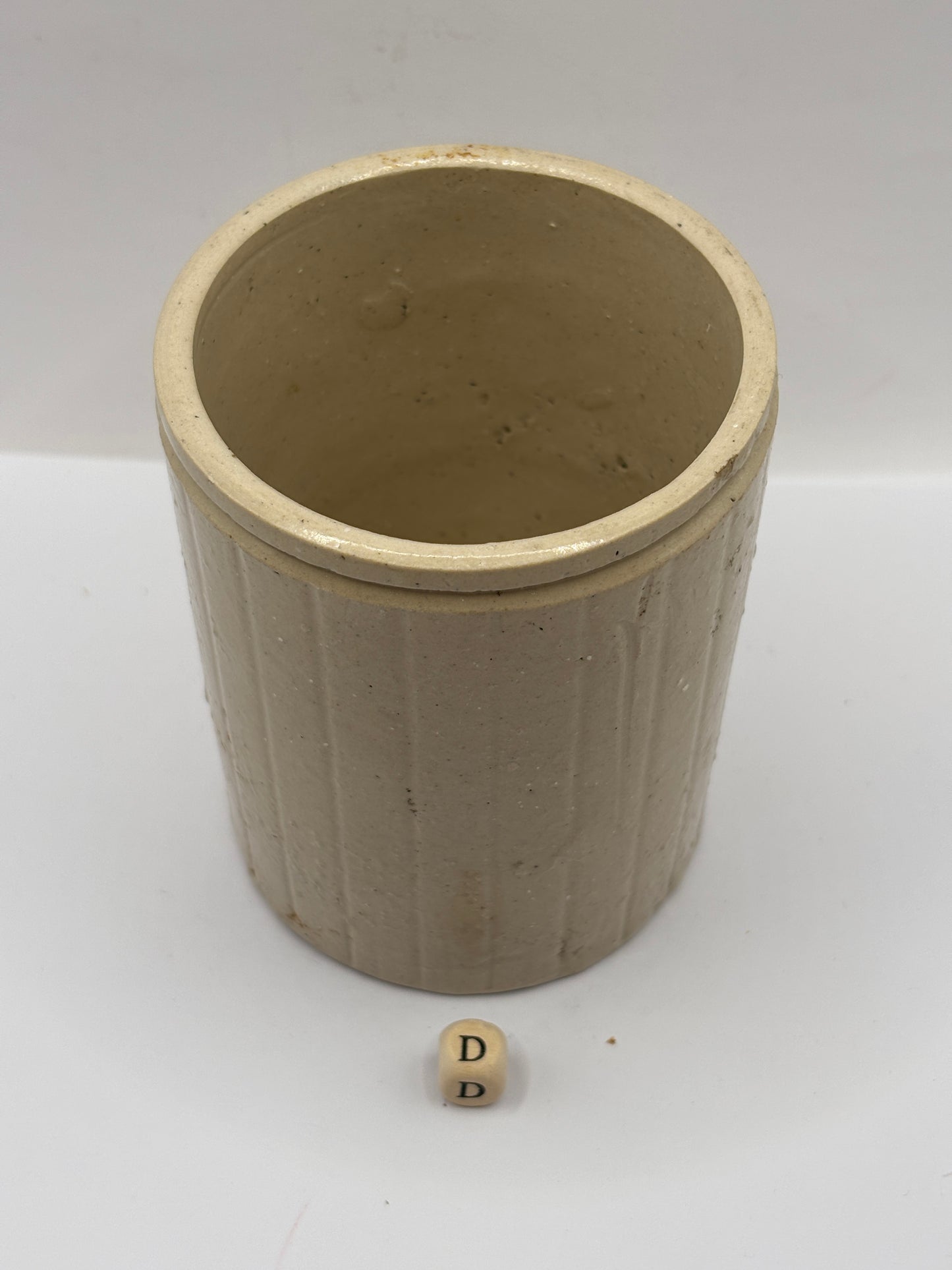 Old 1lb ribbed stoneware jam pot (D) Hartleys