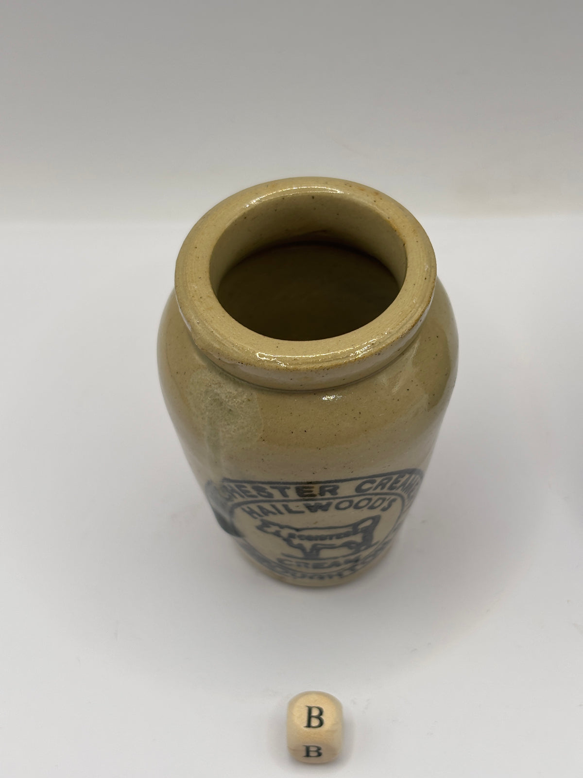 Old advertising cream pot, Hailwoods rich cream (B)