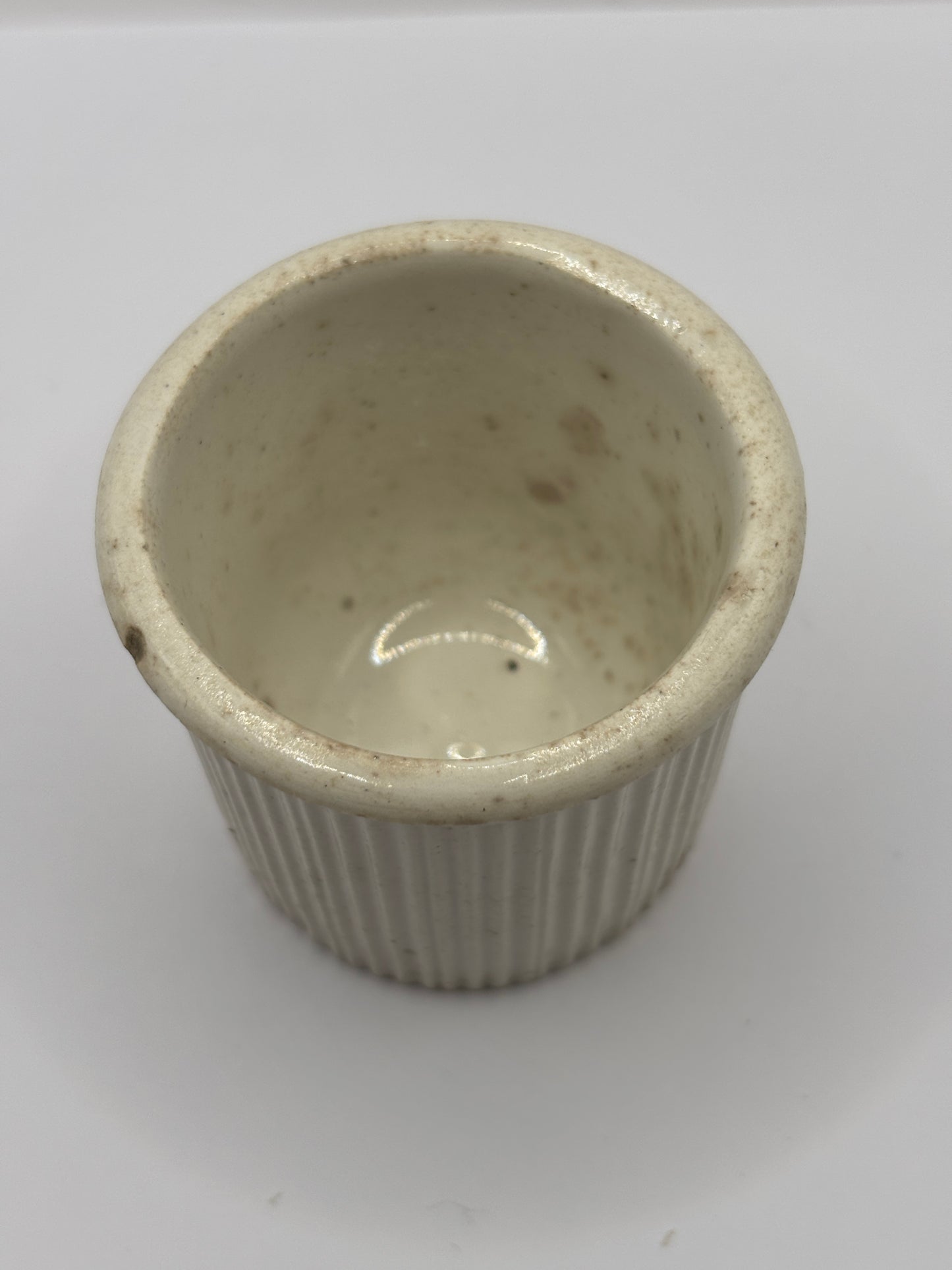 Early ribbed stoneware jam & marmalade pot