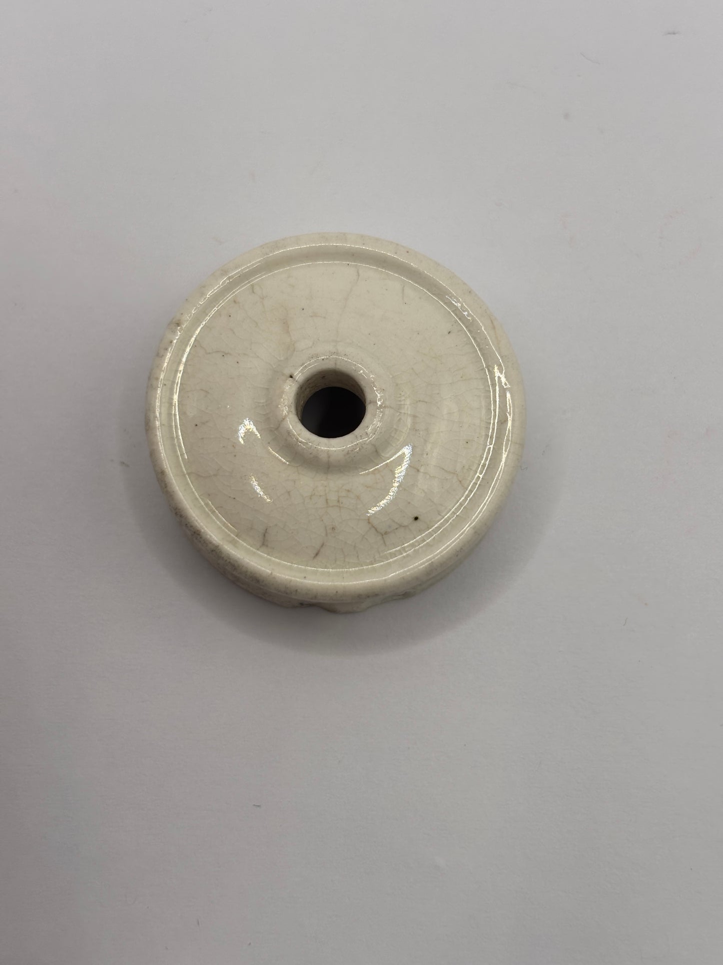 Old early advertising baby feeder lid, S.maw son & thompson feeding lid