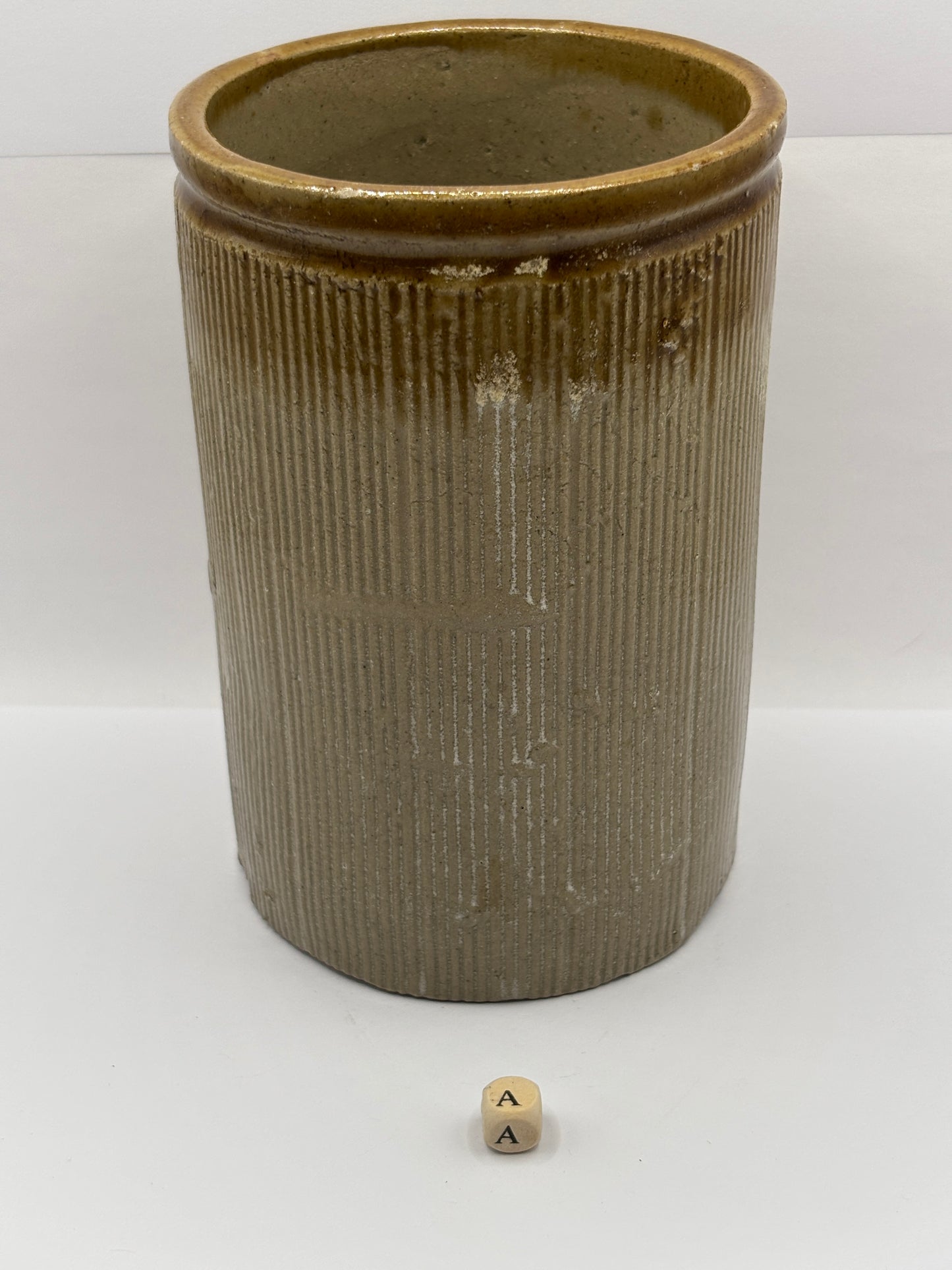 Old large 3lb brown top stoneware jam & marmalade pot (a)