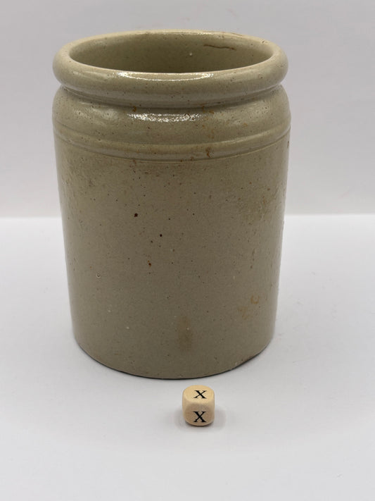 Old 1lb rolled top stoneware jam pot (x)