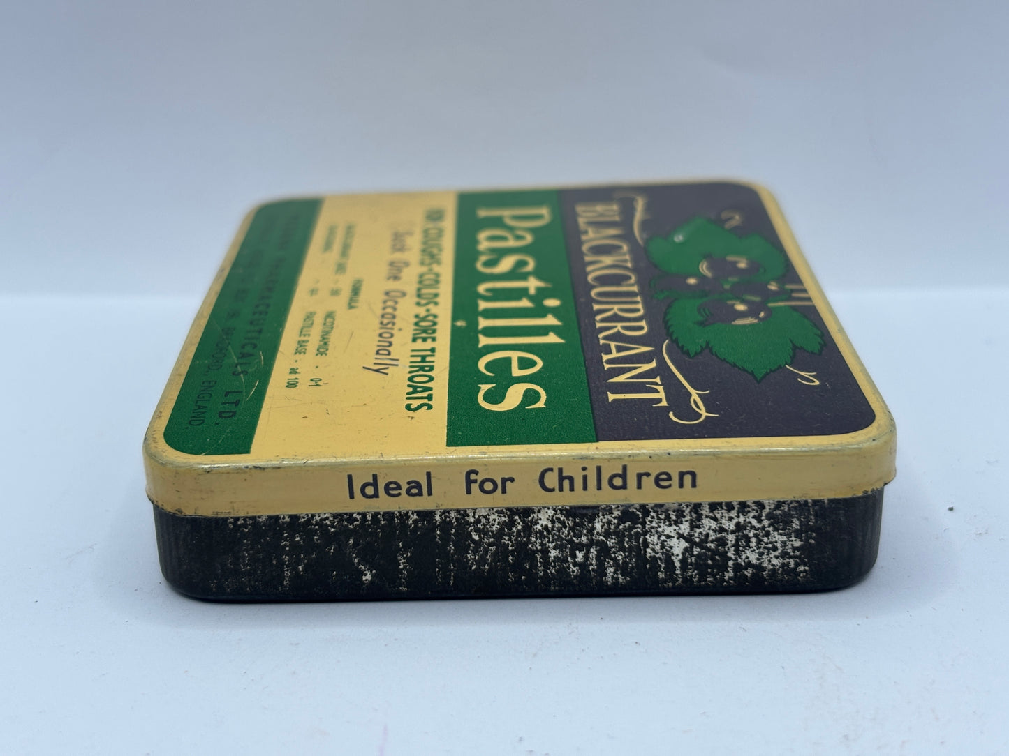 Old advertising tin, Blackcurrant pastilles