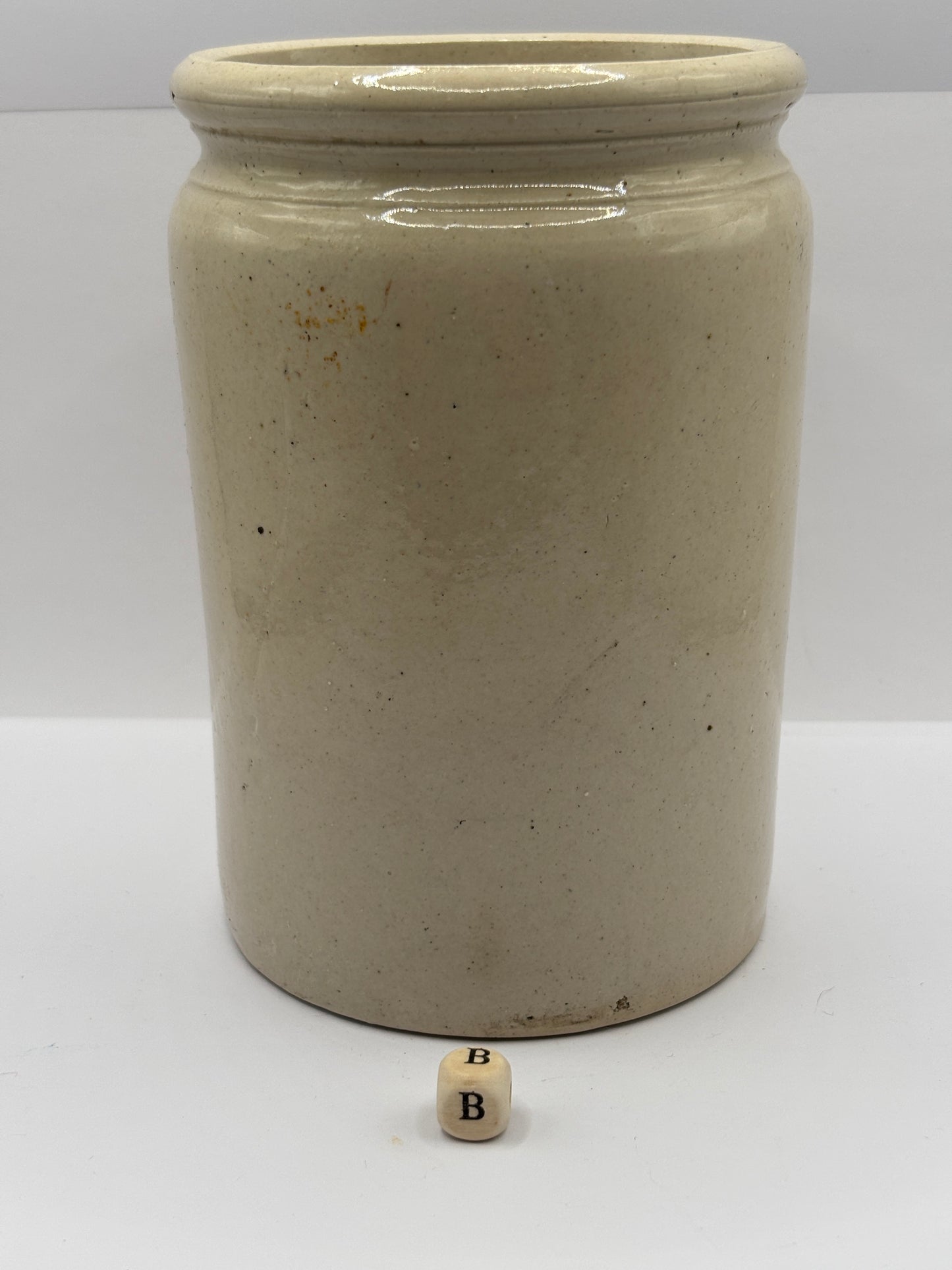 Old 2lb rolled top stoneware jam & marmalade pot (B)