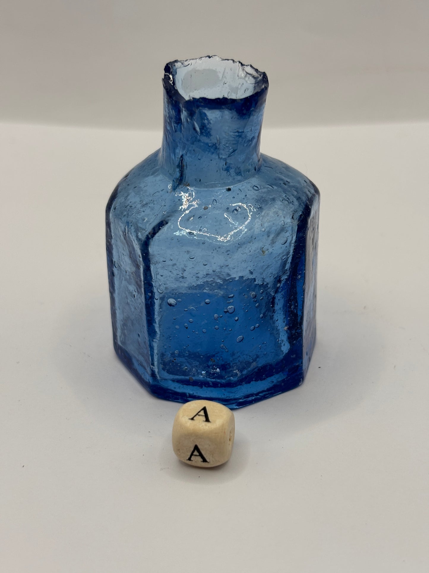 Old blue glass inkwell, ink bottle, penny ink (a)
