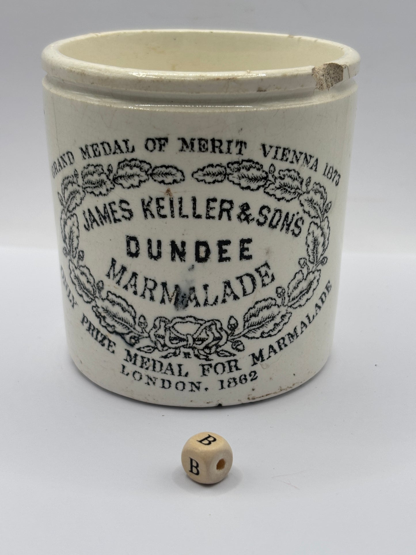 Old 1lb James Keiller Dundee marmalade jar (B) chipped