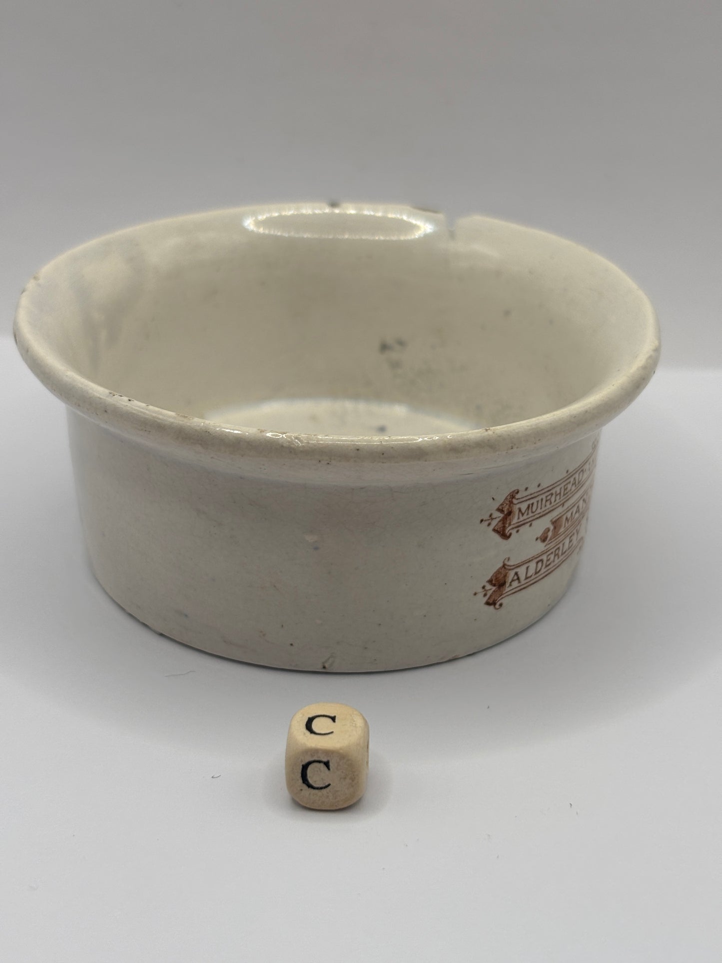 Old advertising meat paste pot, Murhead & willcock (c) damaged