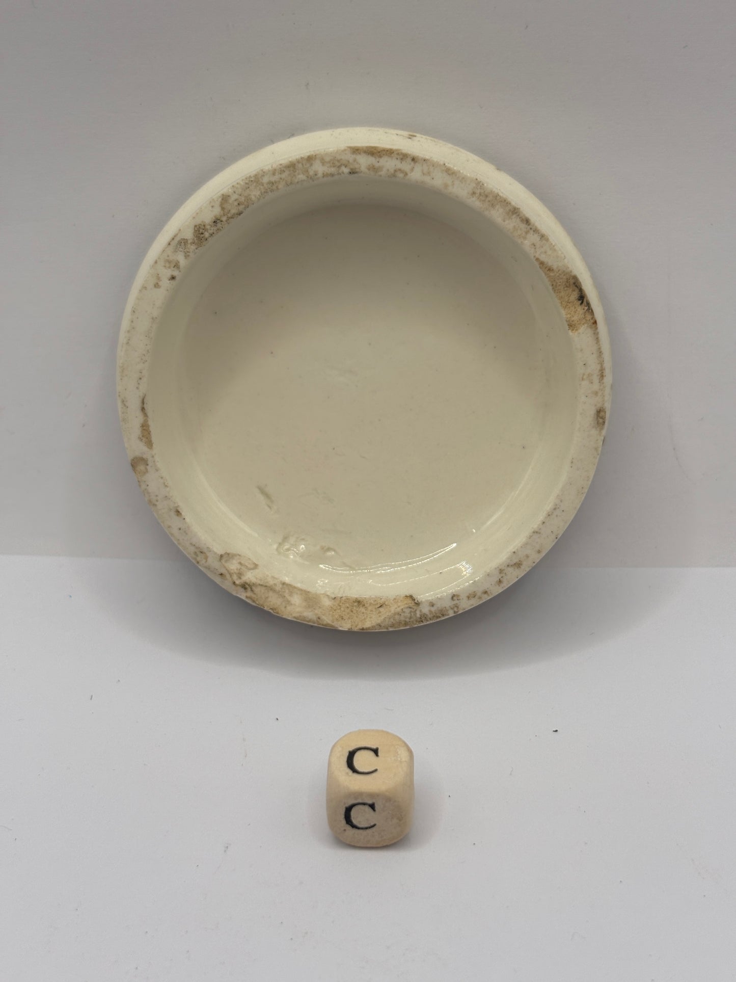 old advertising lid, Woods areca nut toothpaste (C)