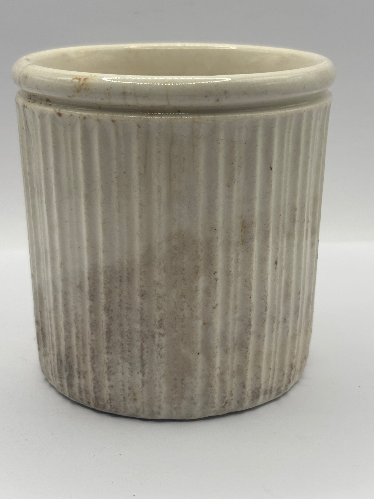 Early ribbed stoneware jam & marmalade pot