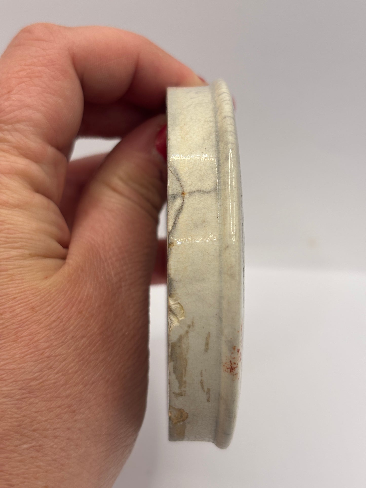 Old advertising lid, Saponaceous toothpaste powder