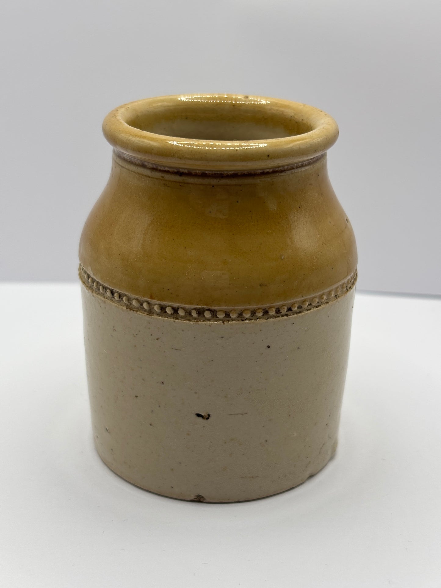 Small stoneware pot