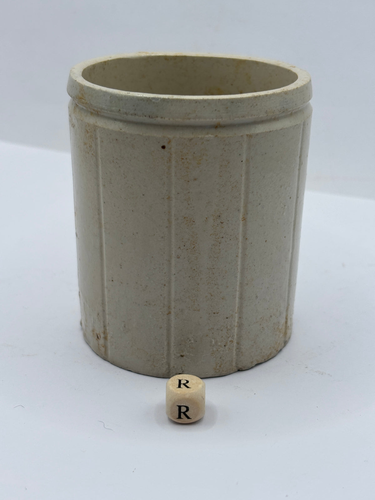 Old small ribbed stoneware jam pot (R)