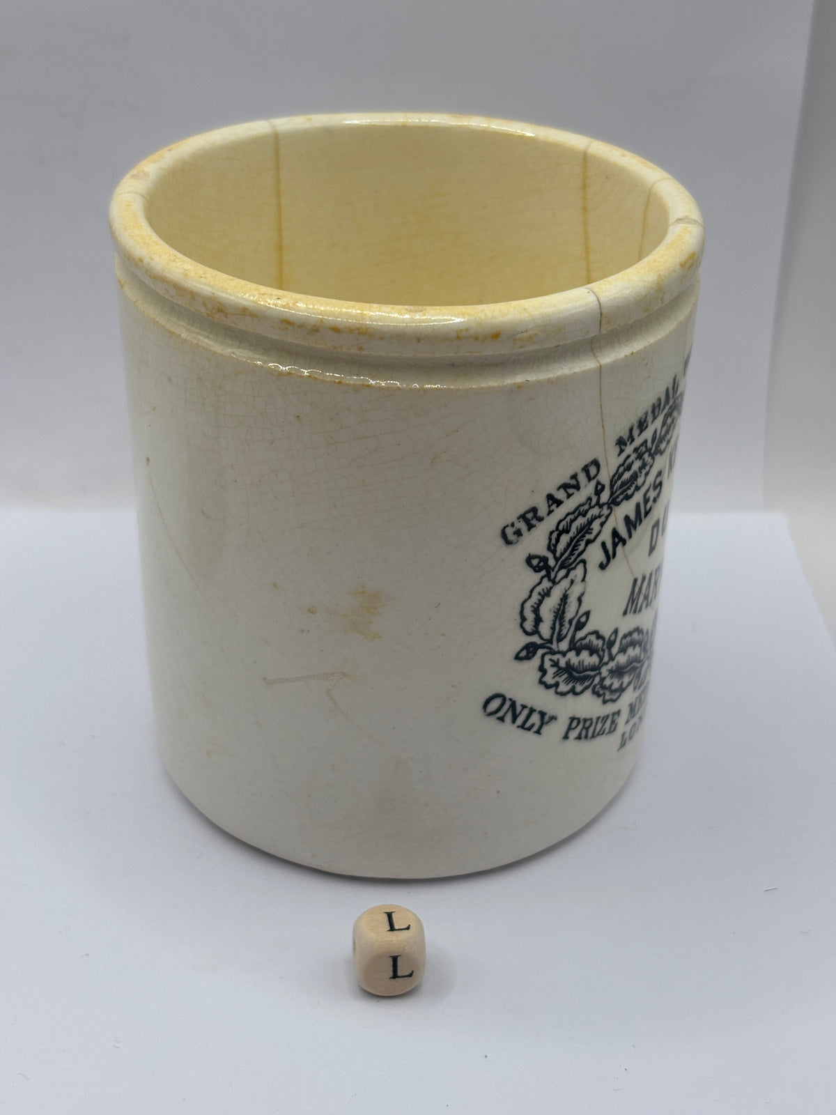 Old 1lb stoneware marmalade pot, James Keiller Dundee marmalade (L) damaged