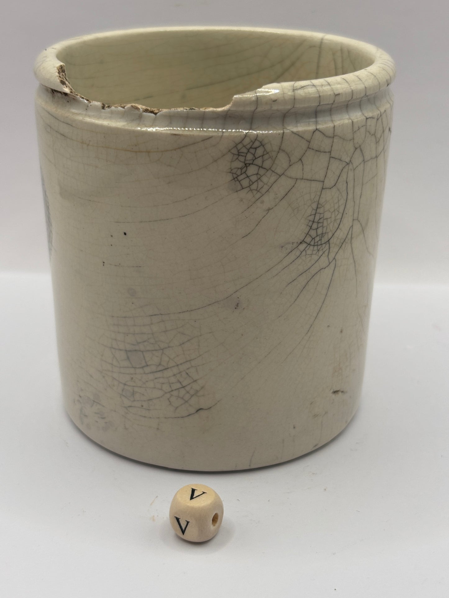 Old 1lb frank coopers marmalade jar.  Damaged (v)