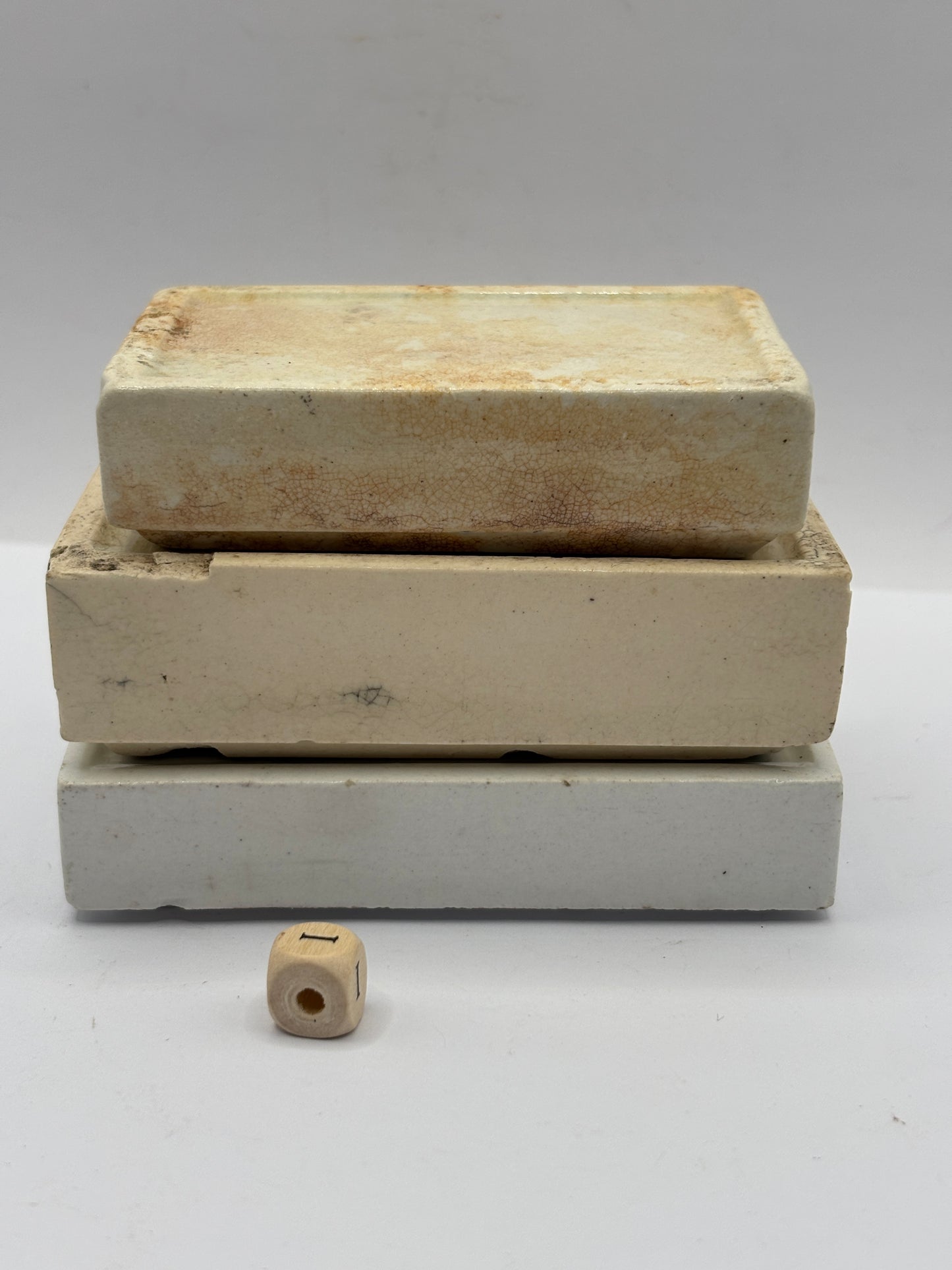 3 rarer rectangle shaped pot lid bases, stackers (i) damages