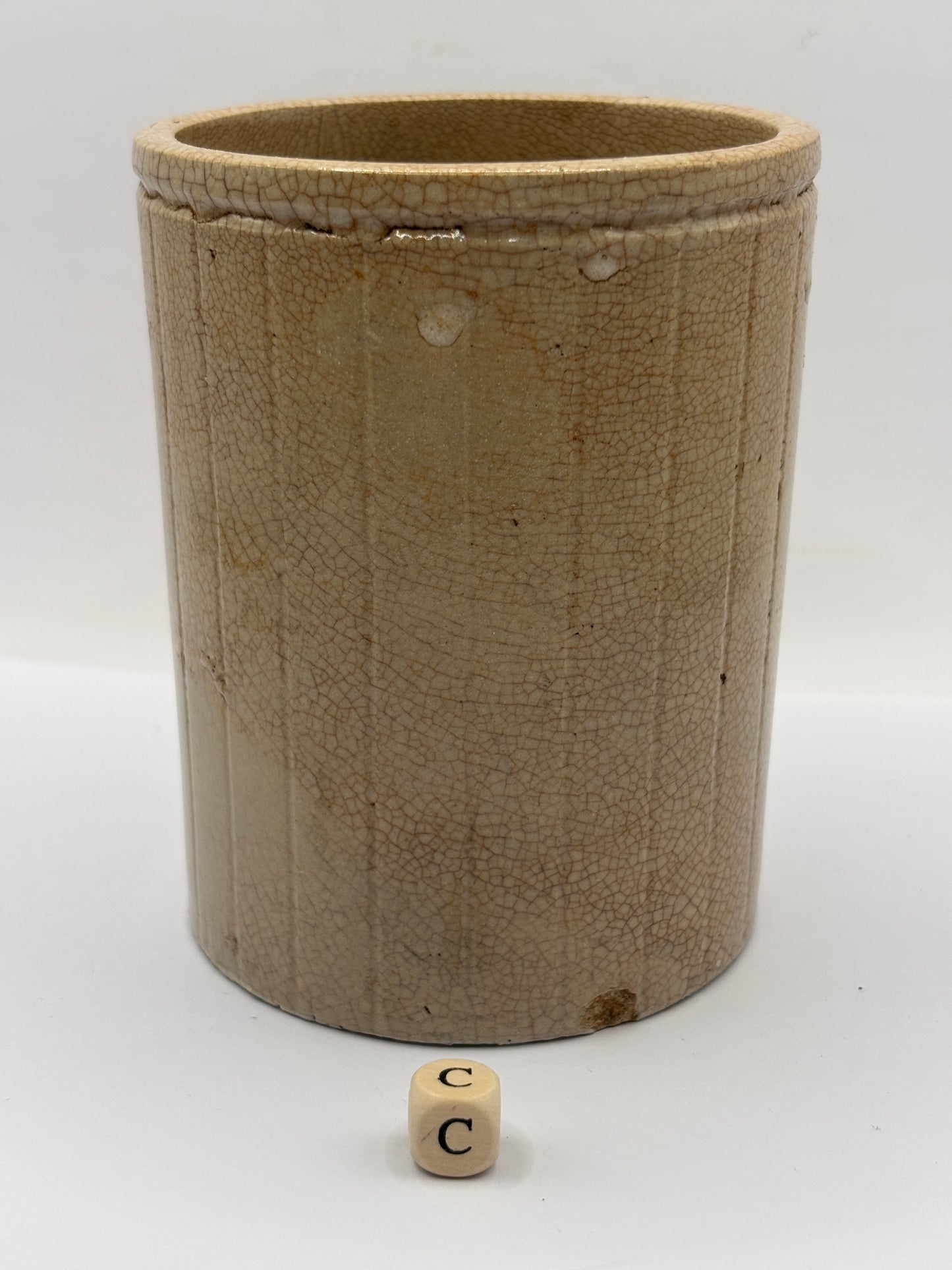 Old 1lb ribbed stoneware jam pot (c)