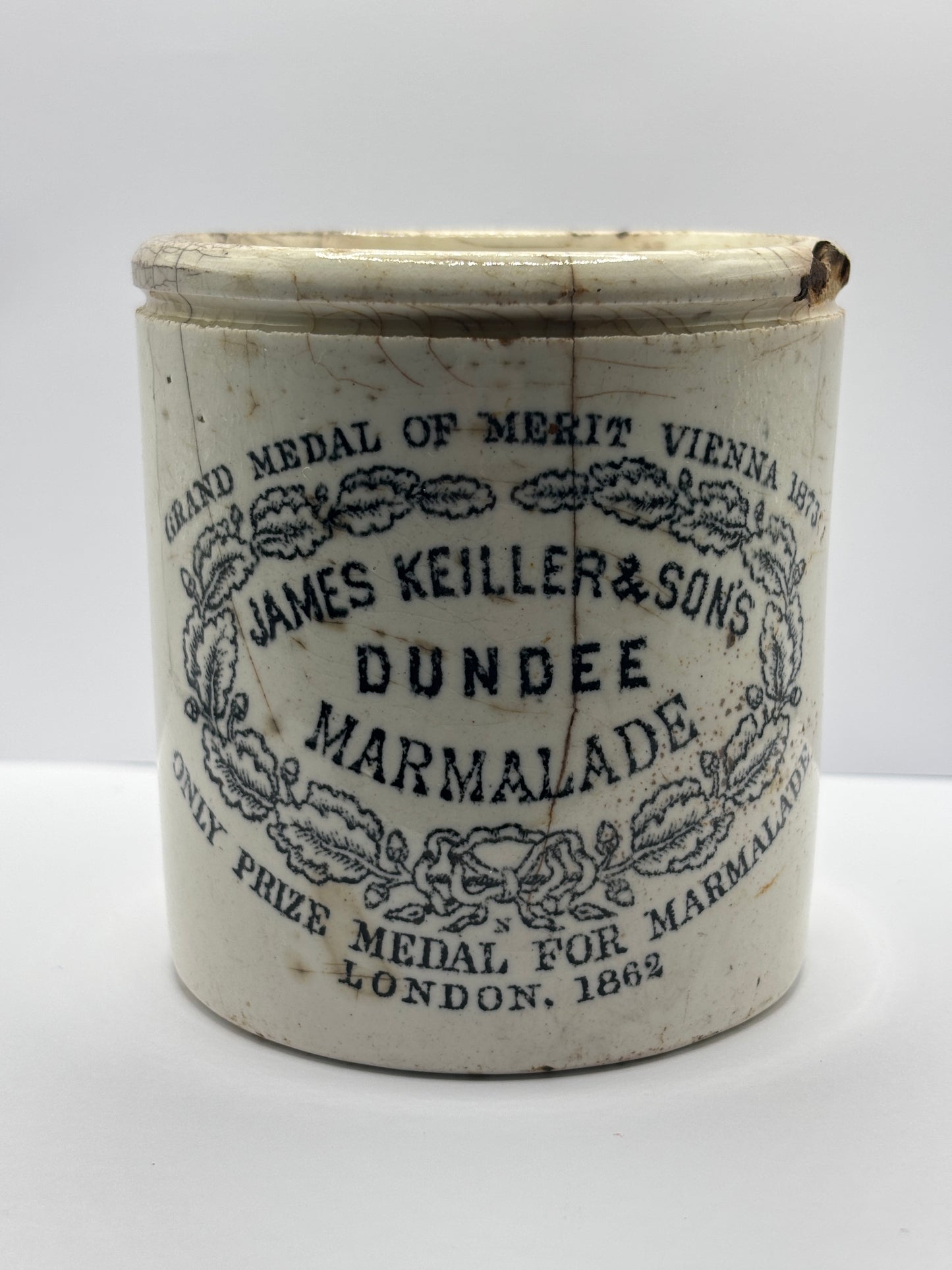 Old 1lb James Keiller Dundee marmalade jar. Damaged