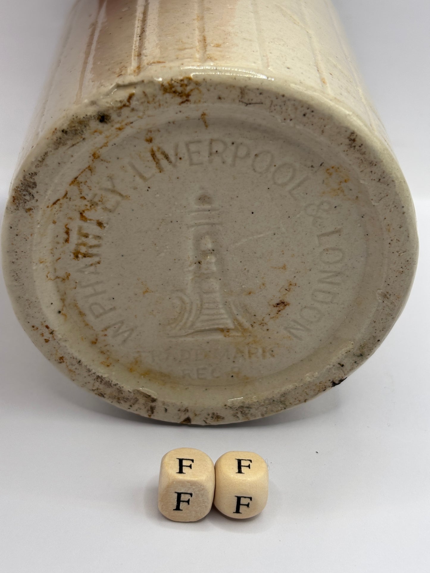 Old 1lb ribbed stoneware jam pot (ff) Hartleys