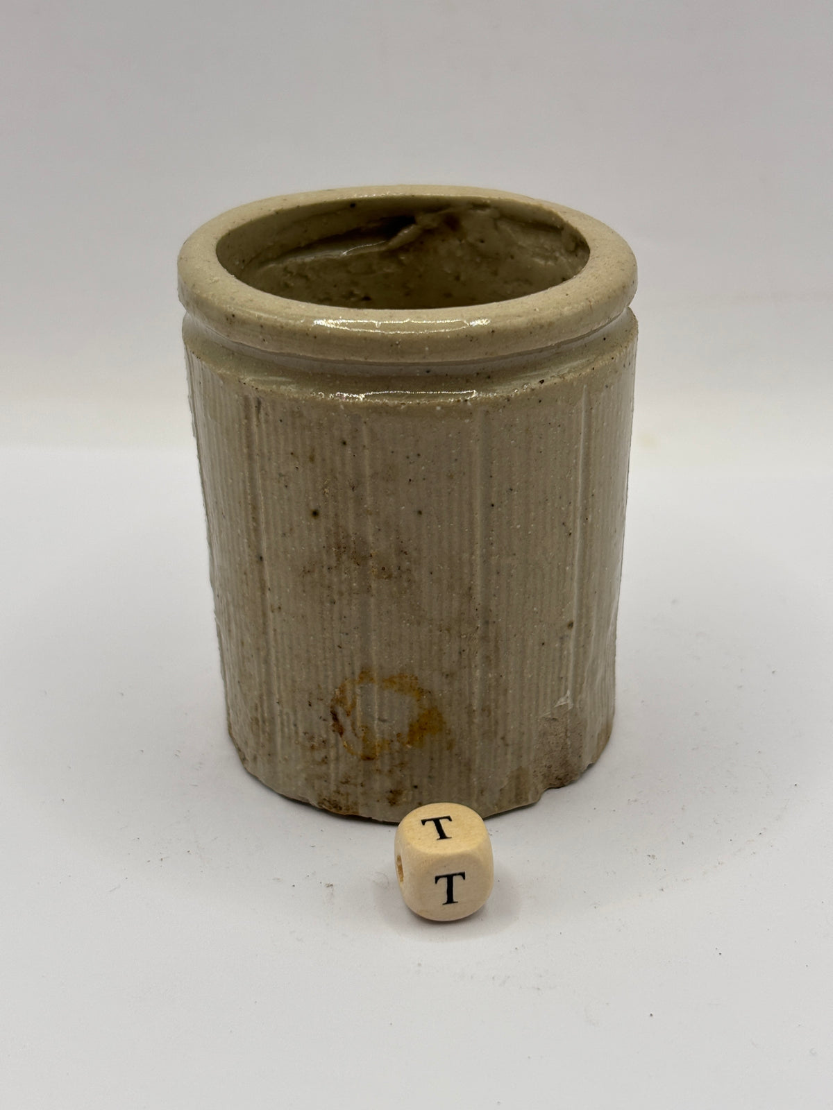 Old mini ribbed stoneware jam pot (T)