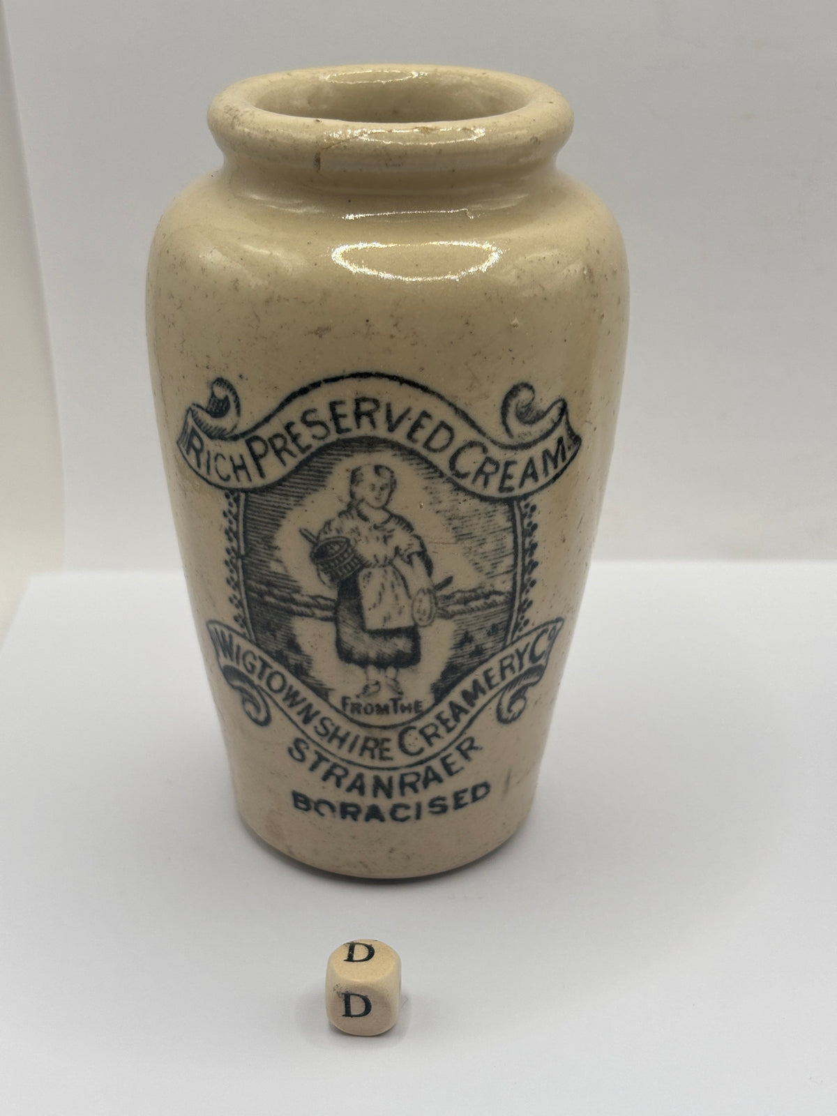 Old advertising cream pot, rich preserved cream stranraer, milkmaid (D)