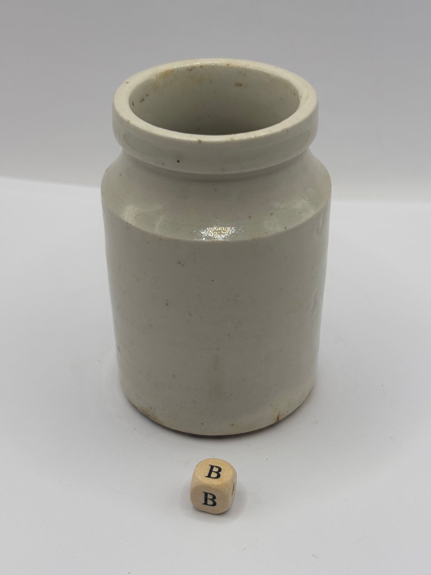 Old white stoneware jar, mustard pot. (B)