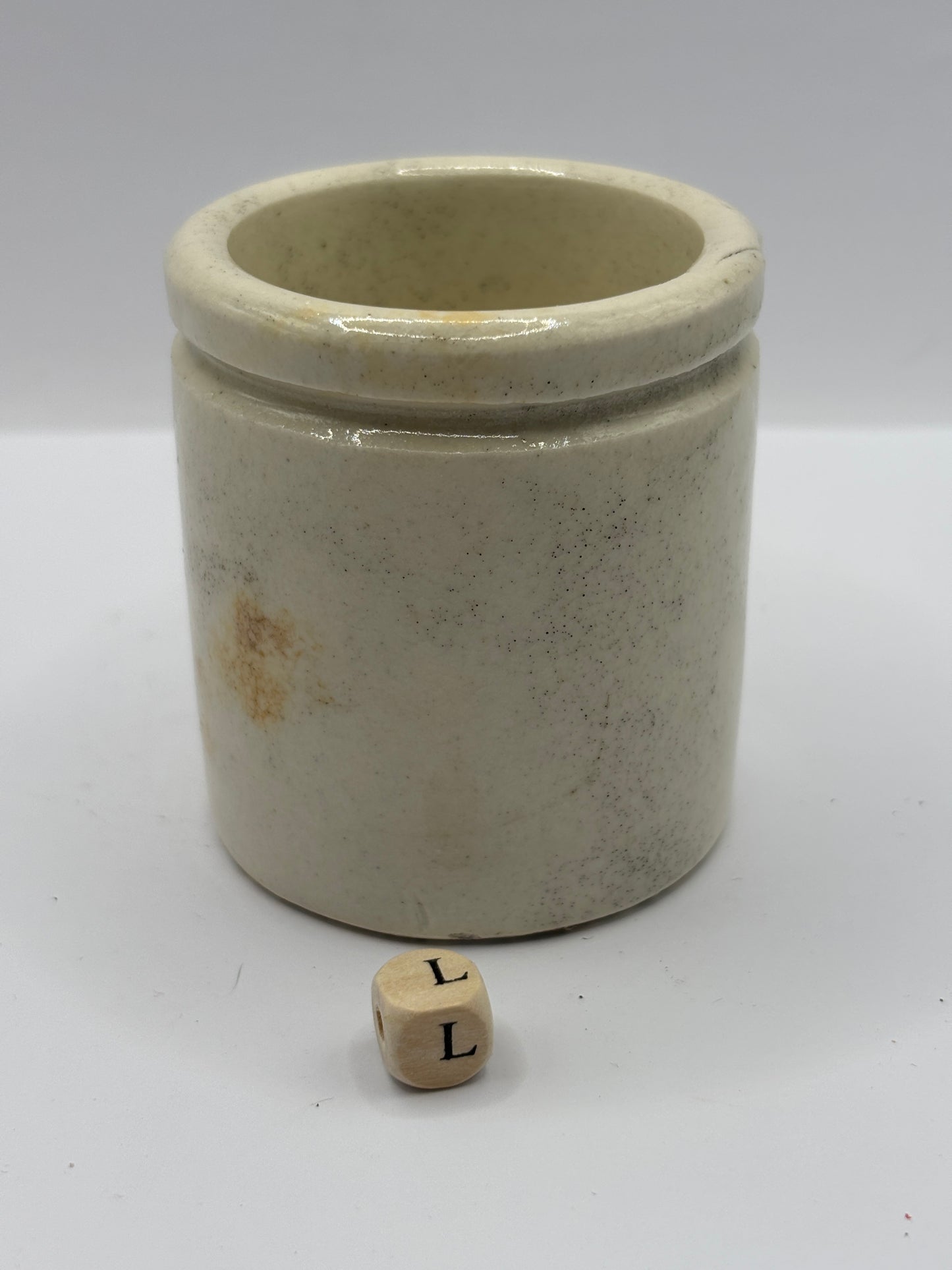 Old chunky stoneware pot (L)