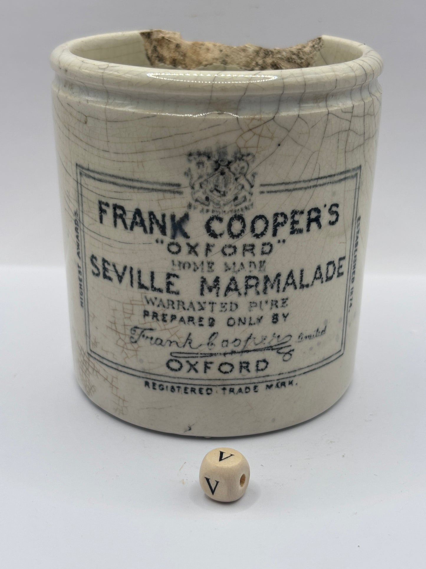 Old 1lb frank coopers marmalade jar.  Damaged (v)