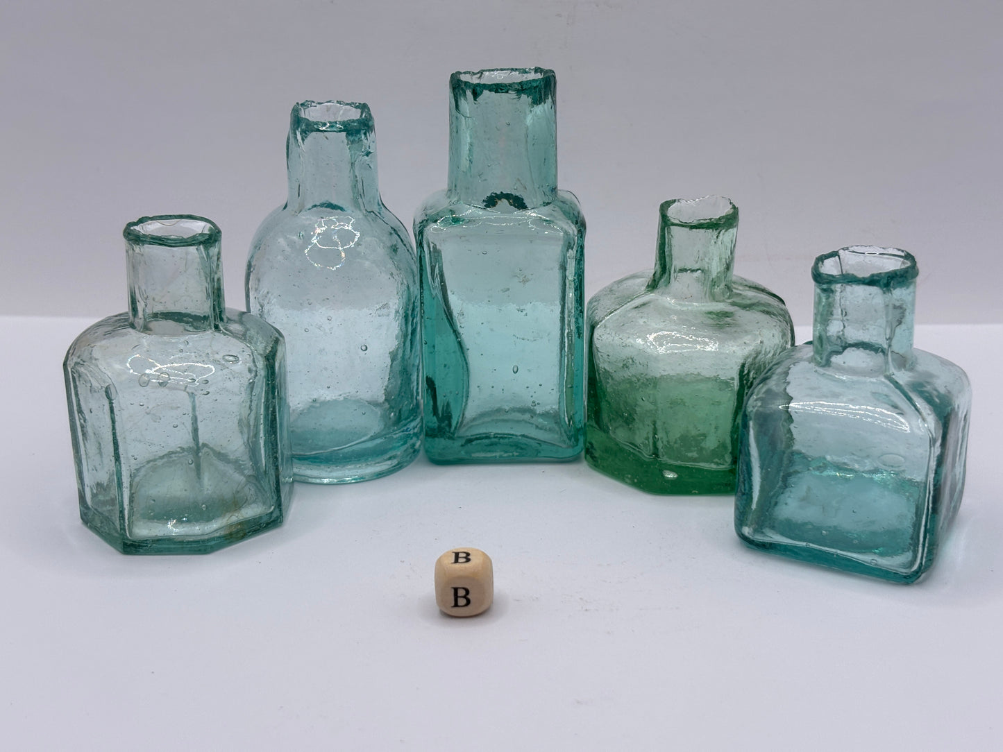 5 old aqua glass inks, inkwells, ink bottles, penny ink (B)