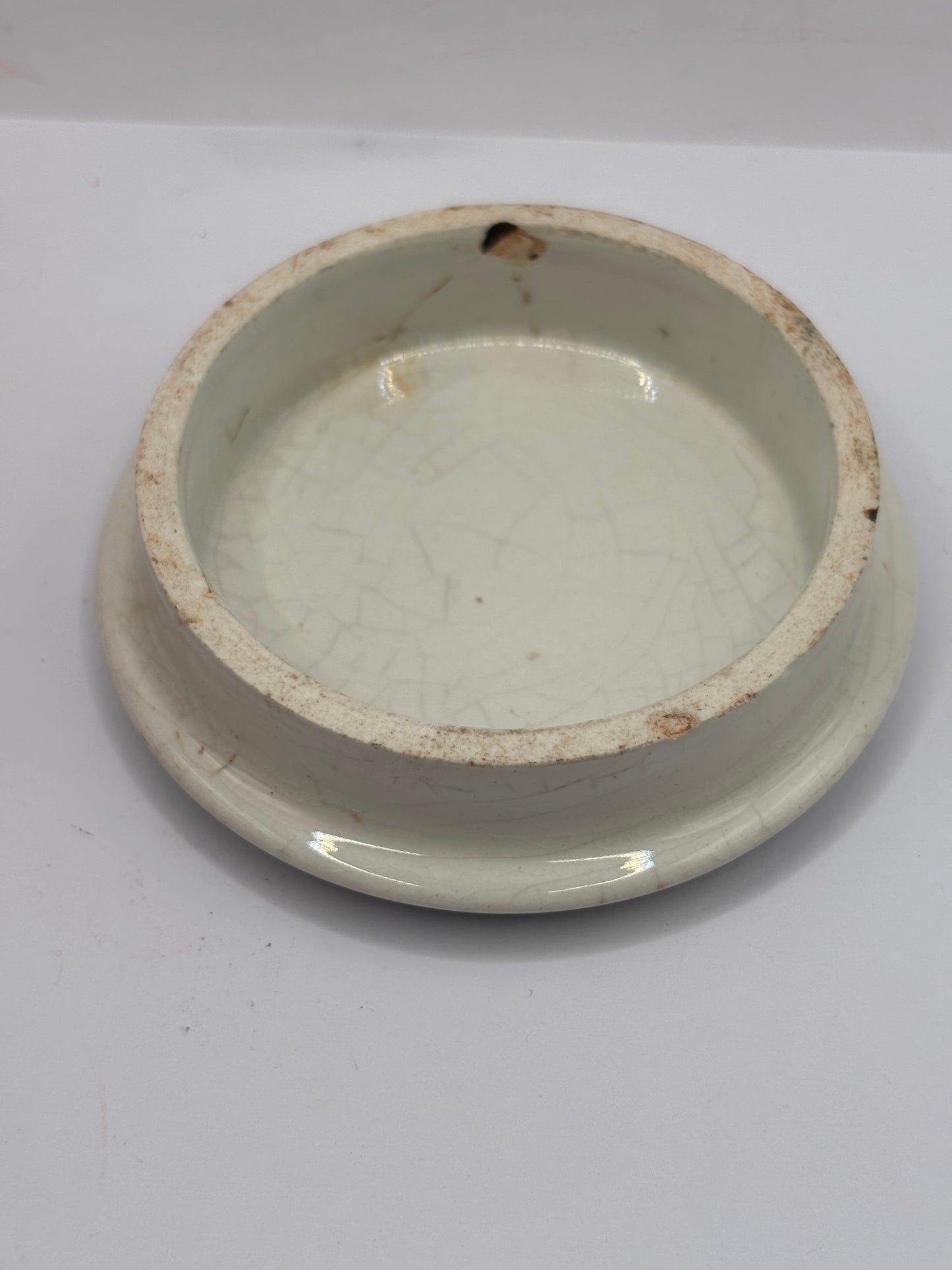 Old advertising lid, Gosnells cherry tooth paste