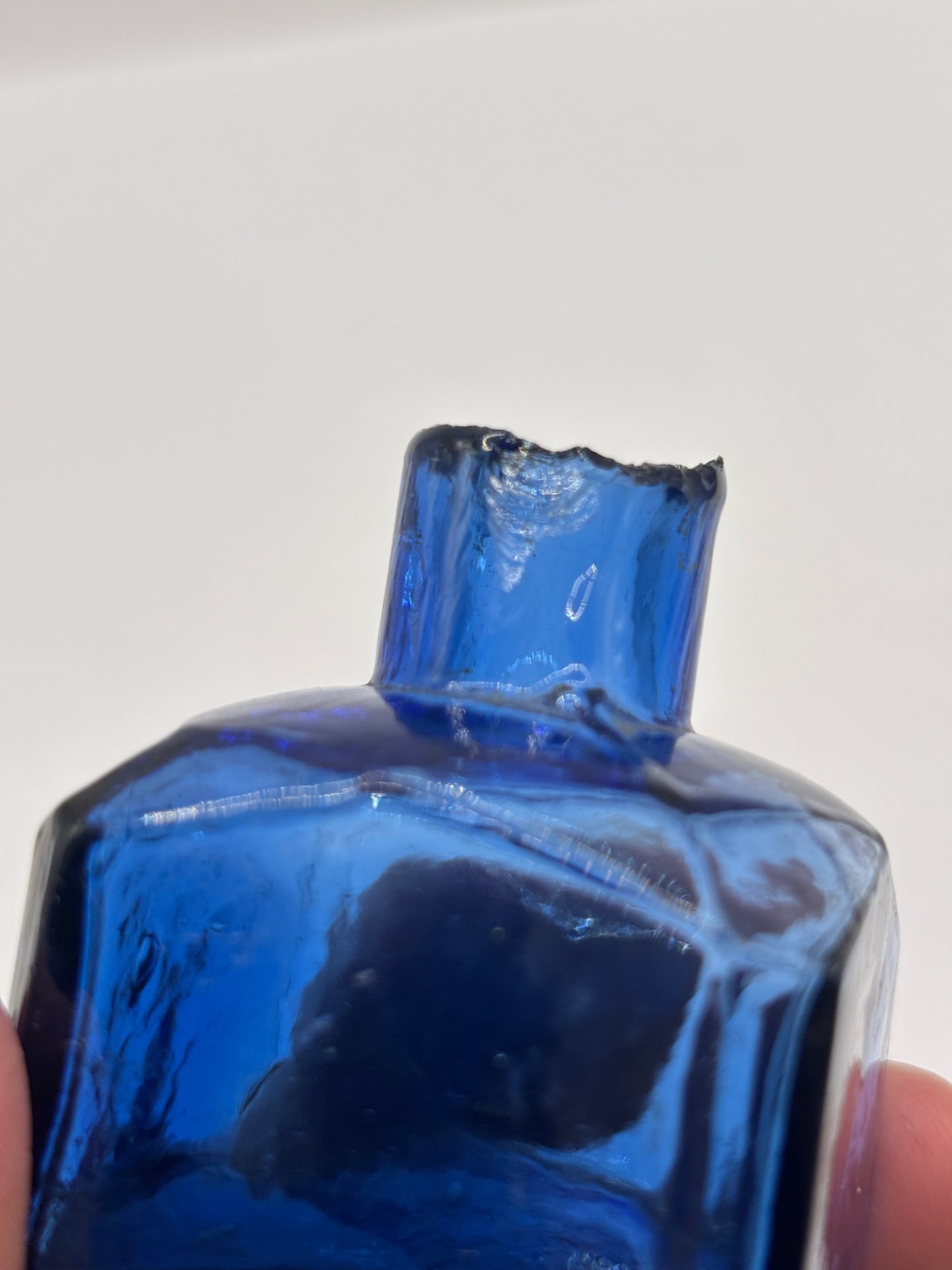 Old blue glass ink bottle, inkwell, penny ink (DP) DAMAGED
