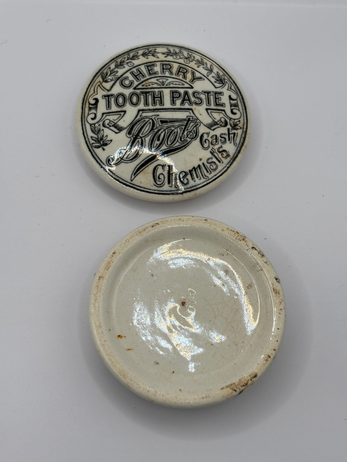 Old advertising lid and base. Boots cash chemists Cherry tooth paste 🍒