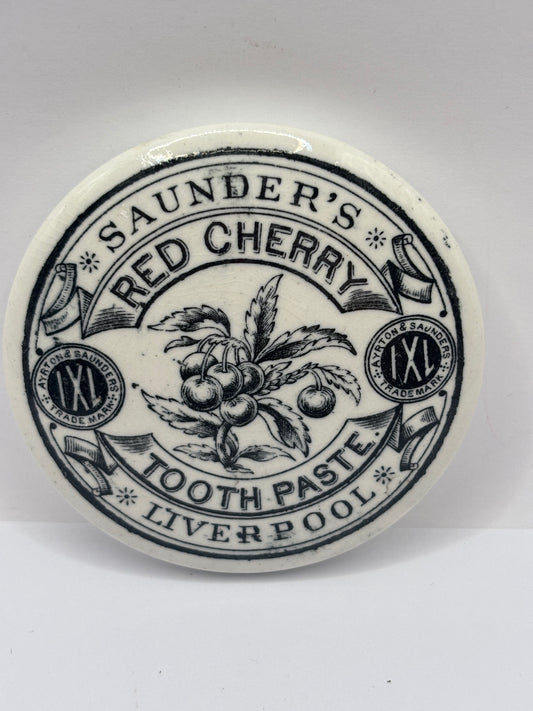 Old advertising lid, Saunder’s Red cherry tooth paste