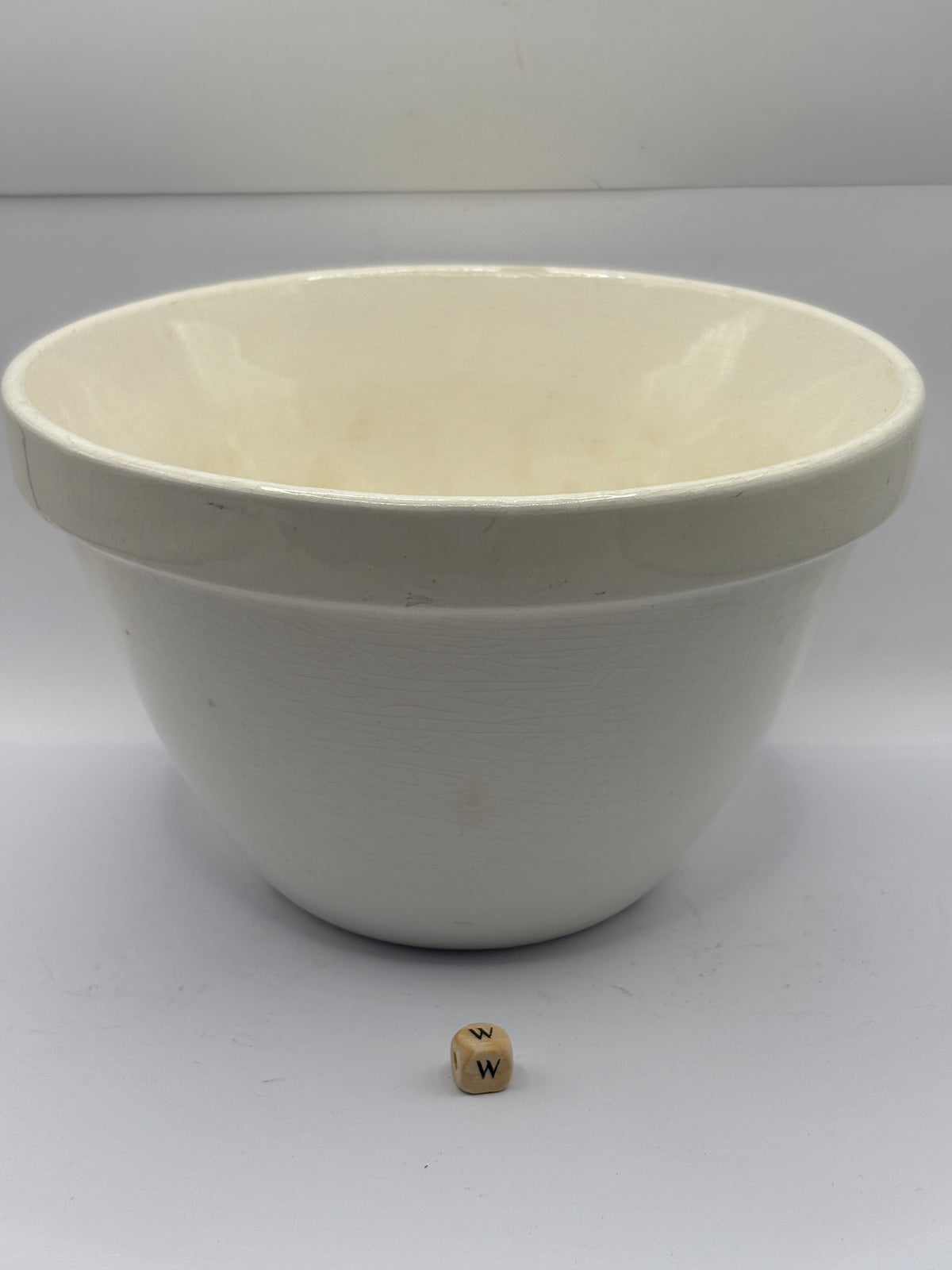 vintage pudding bowl (w)