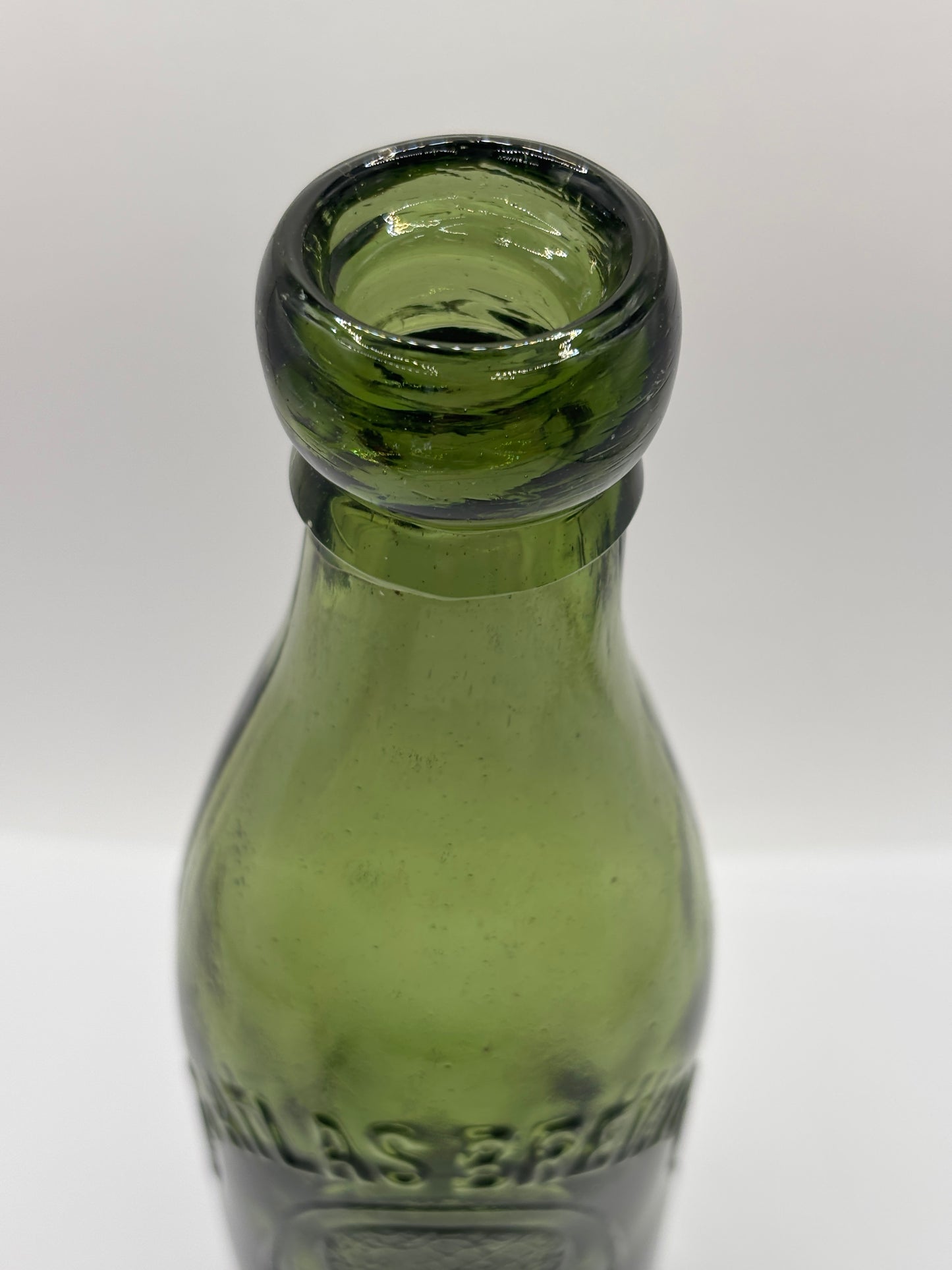 Old pictorial beer bottle, Kays atlas brewery