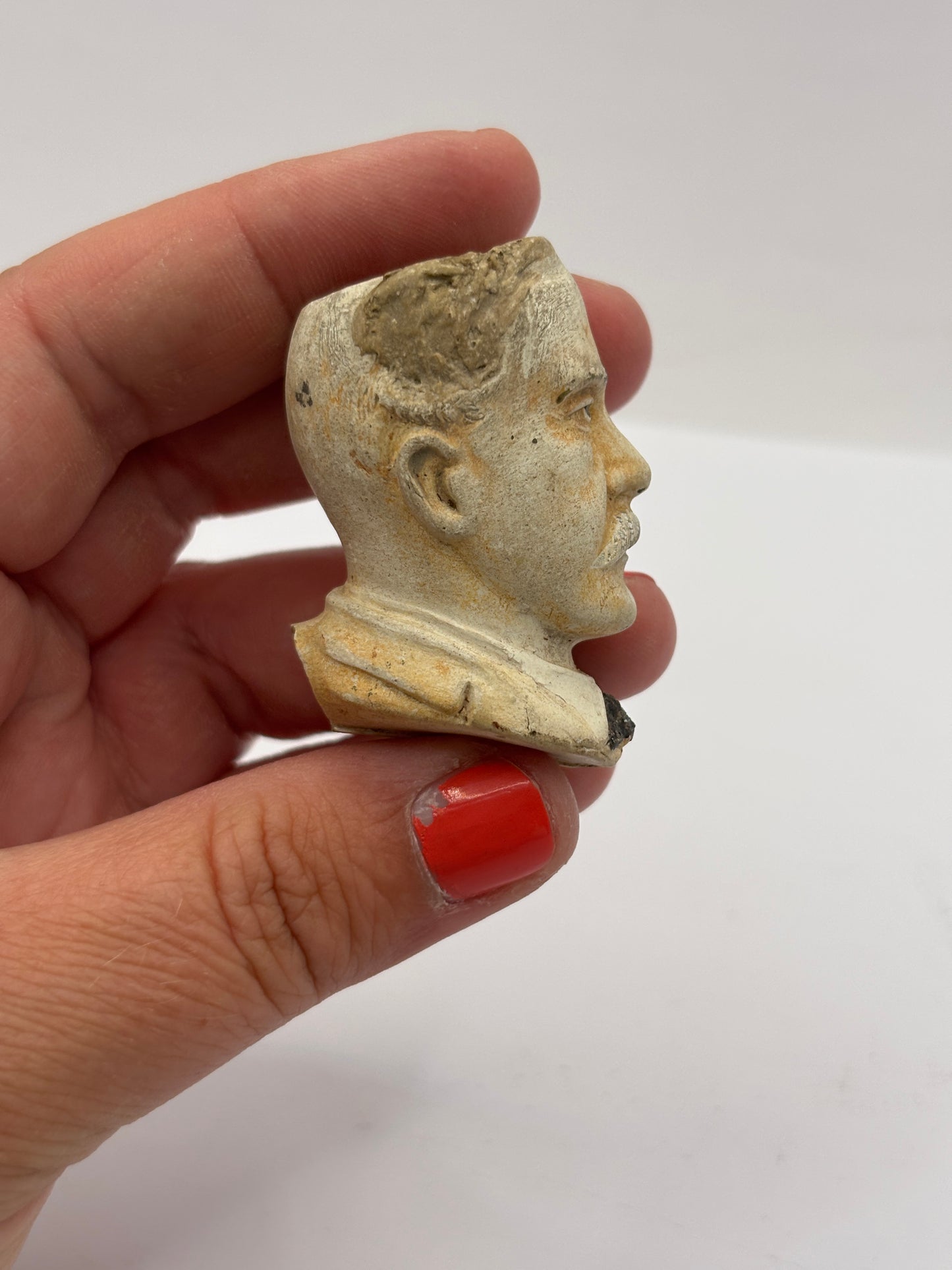 Old figural clay pipe head, pipe bowl