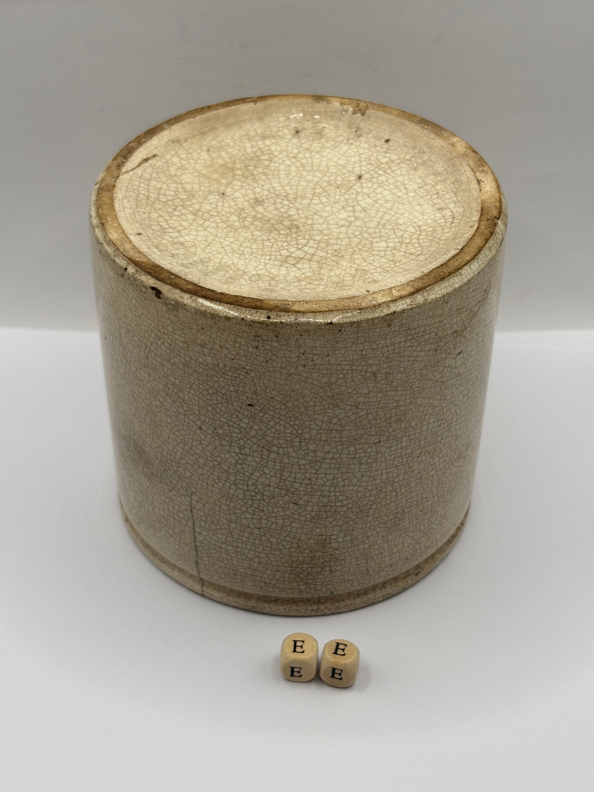 Old 2lb plain stoneware marmalade pot, hairline & chip (ee)