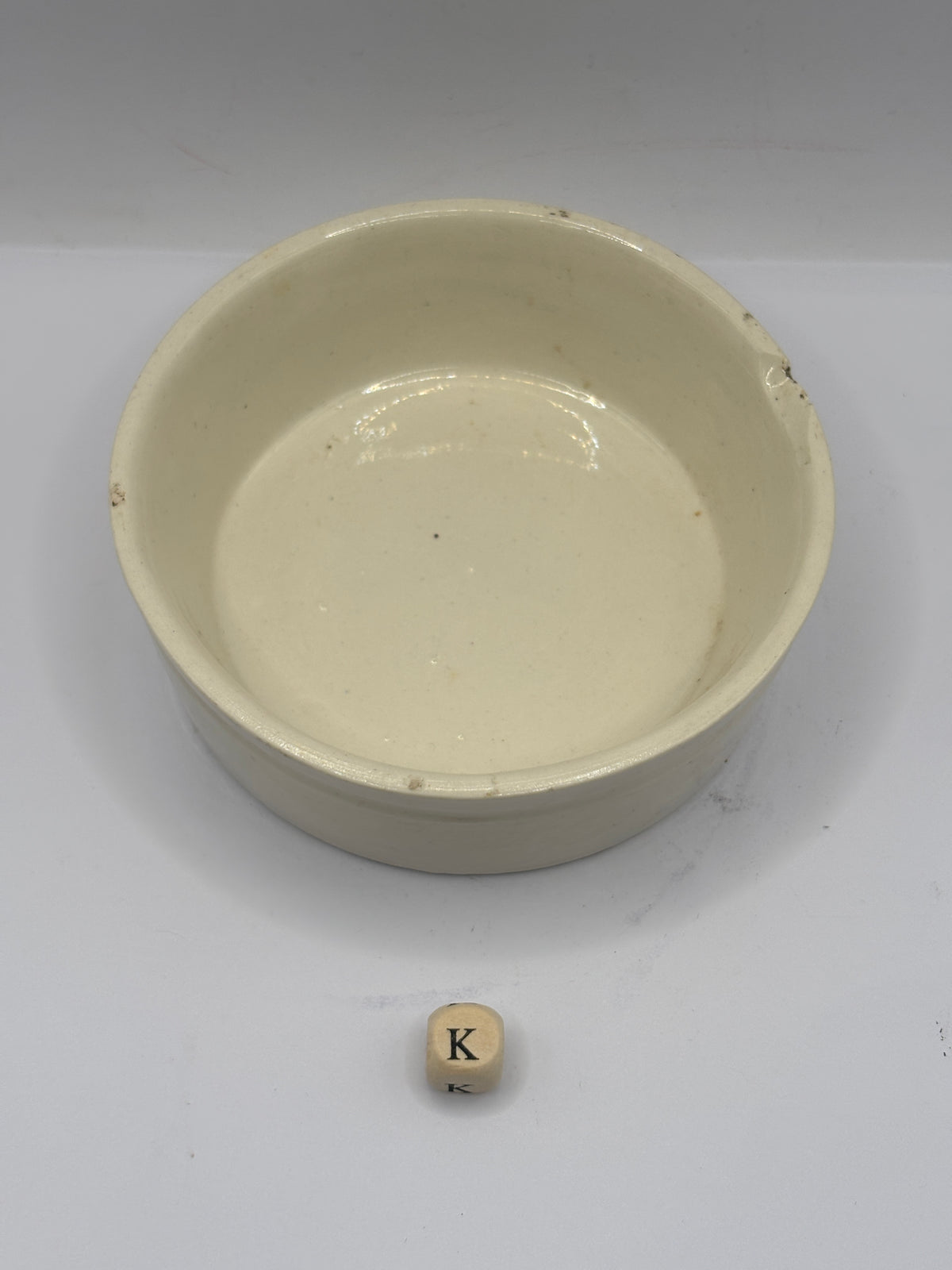 Old plain stoneware meat paste pot. Potted meat (k)