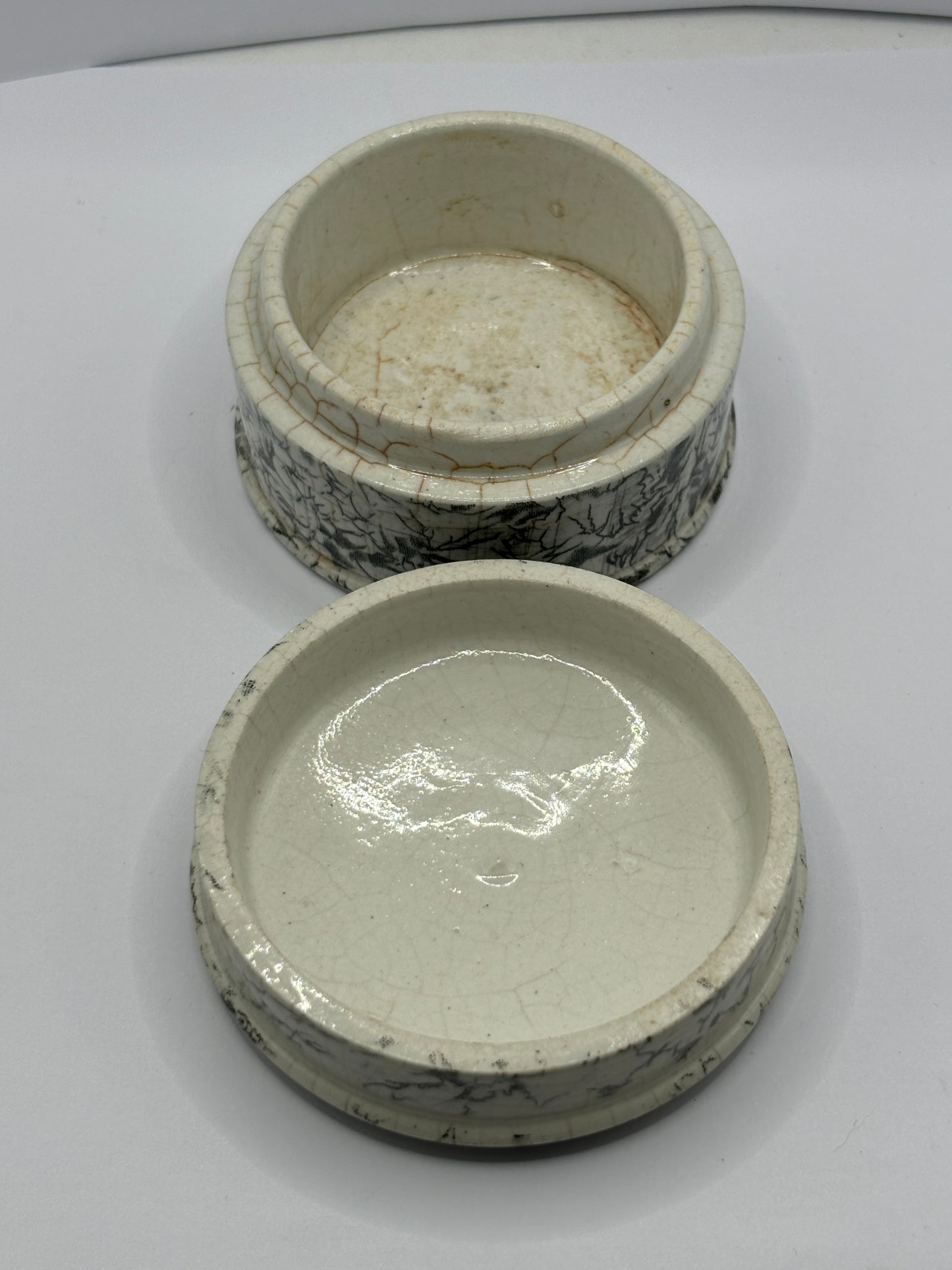 Old Jewsbury & Brown advertising lid & base. Oriental toothpaste