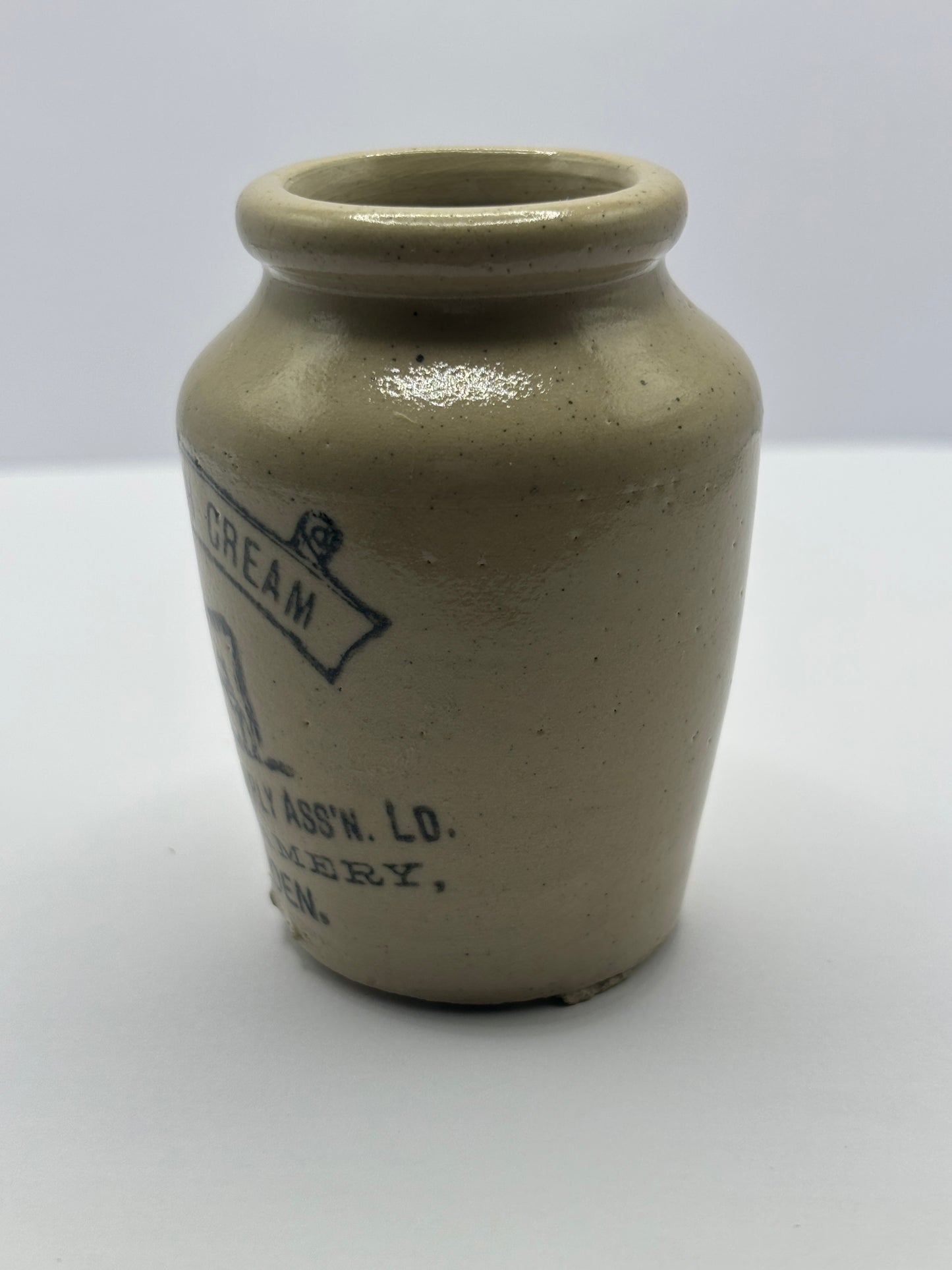 Old Walkden advertising cream pot, Farmers milk supply ass’n