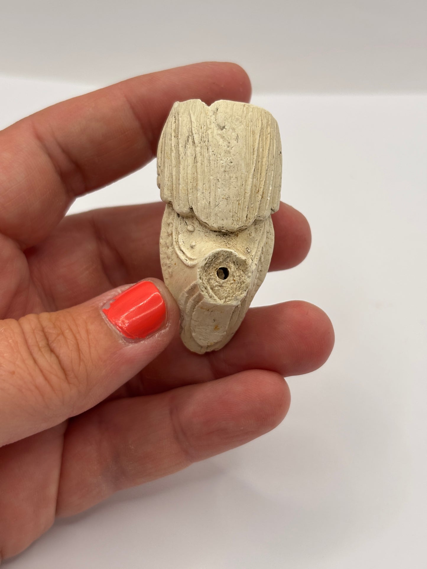 Old figural clay pipe head, pipe bowl