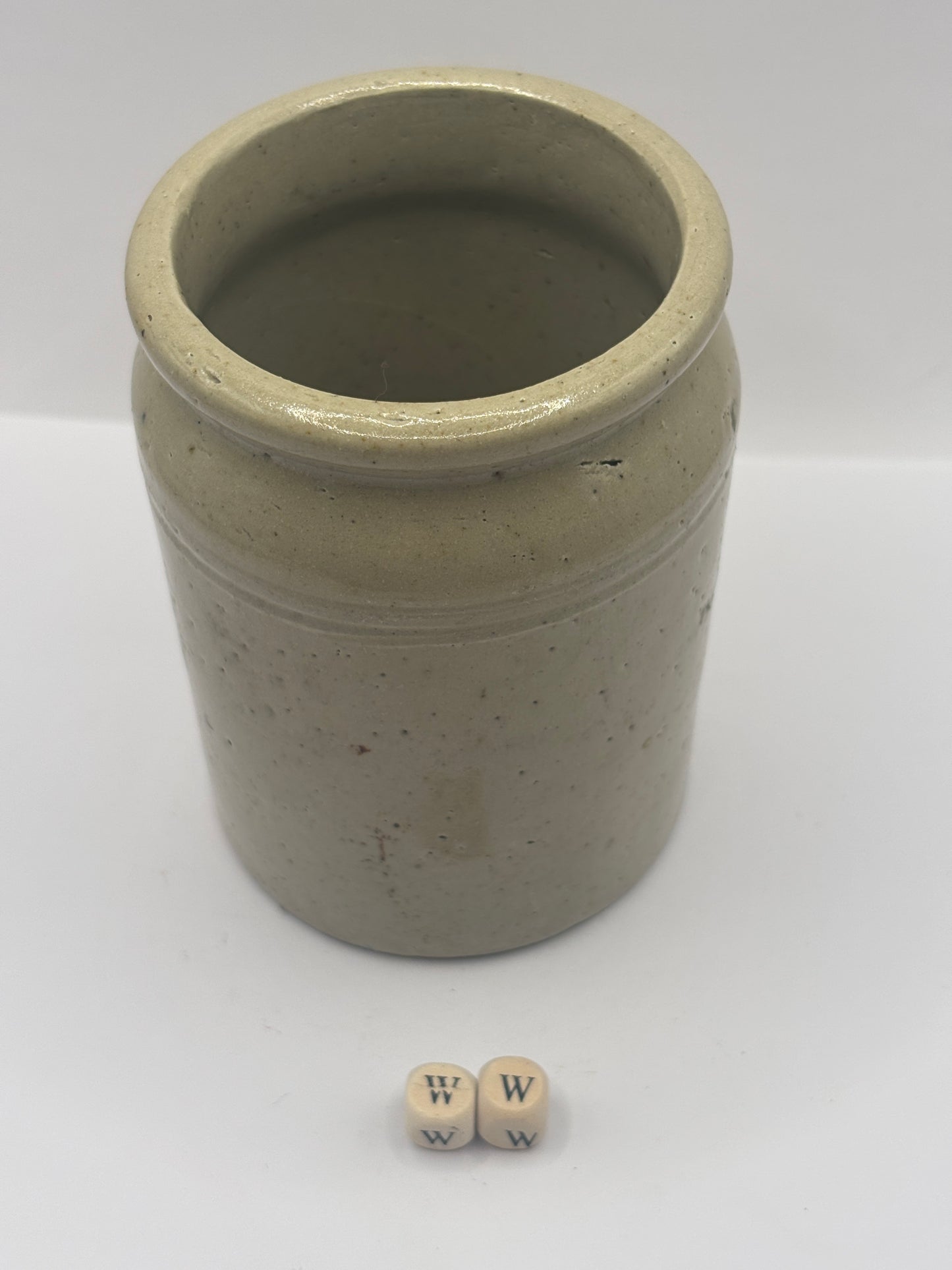 Old 1lb rolled top stoneware jam & marmalade pot (WW)