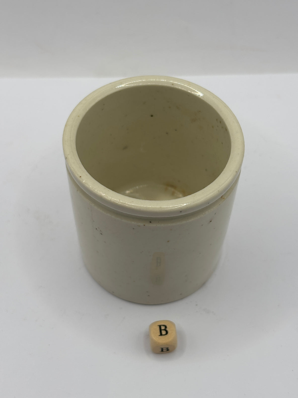 Old small chunky stoneware pot (B)