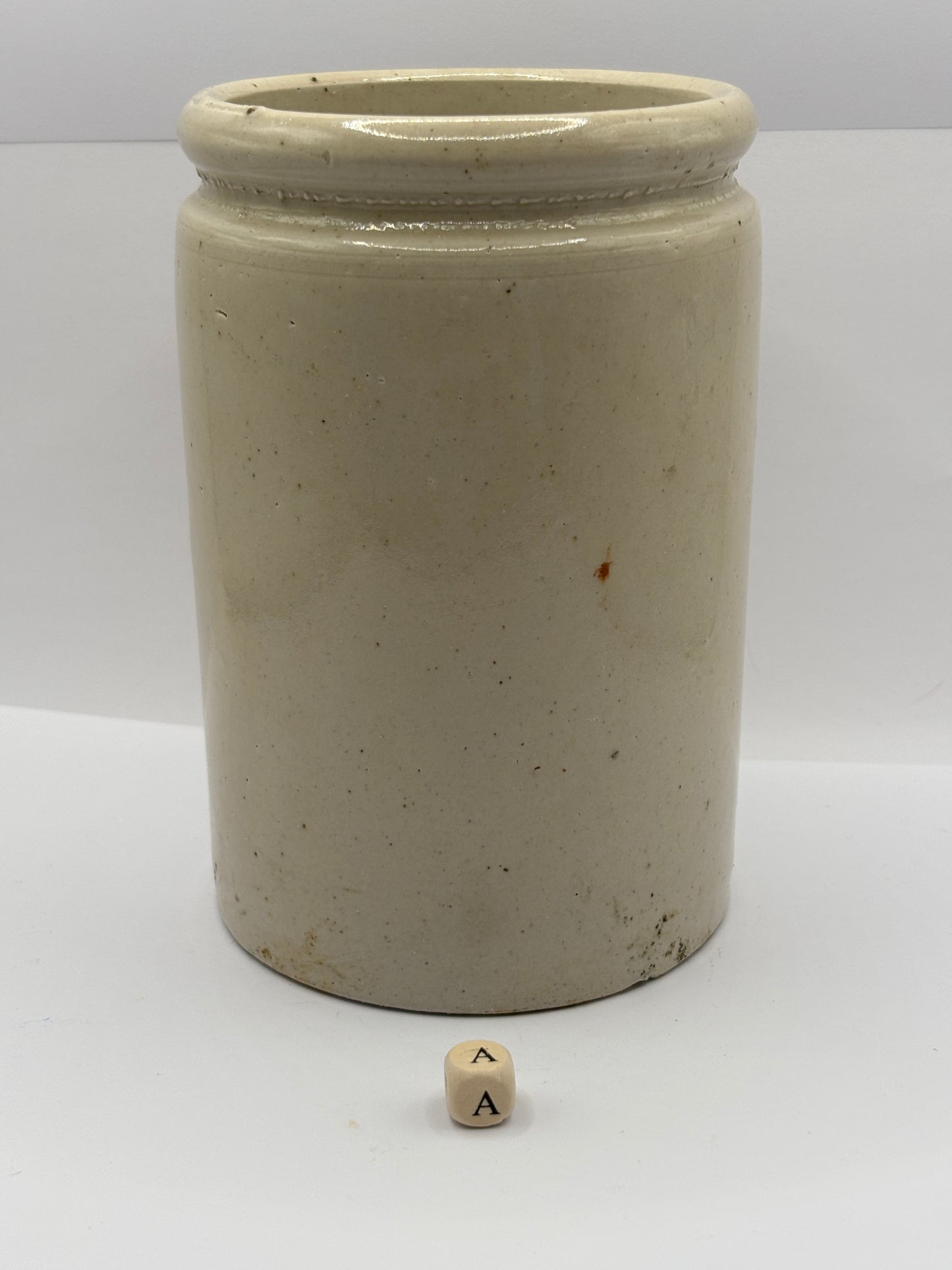 Old 2lb rolled top stoneware jam & marmalade pot (a)