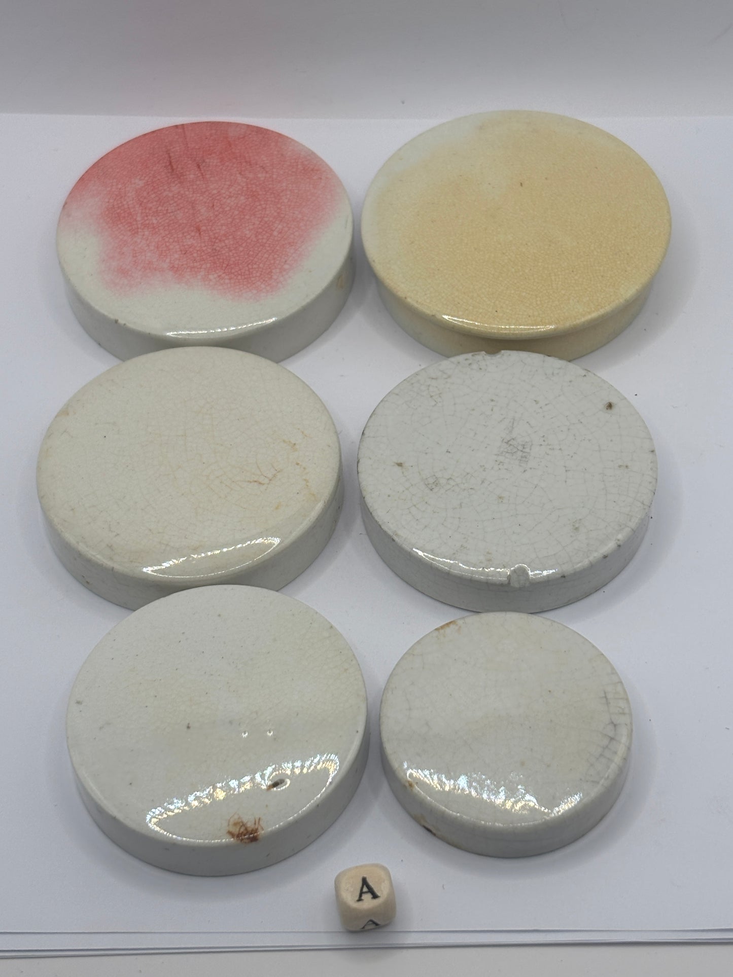 6 old plain stoneware lids, stacking lids (a)