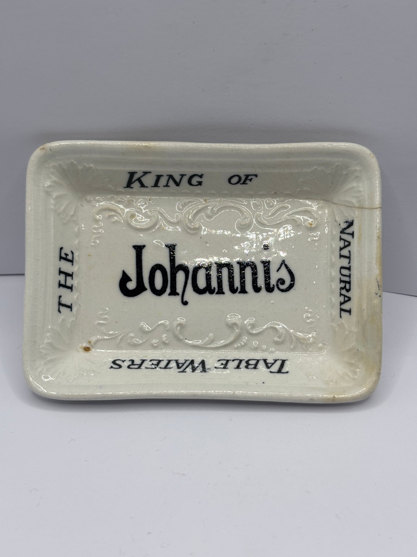 Old advertising pin tray? The king of Johannis