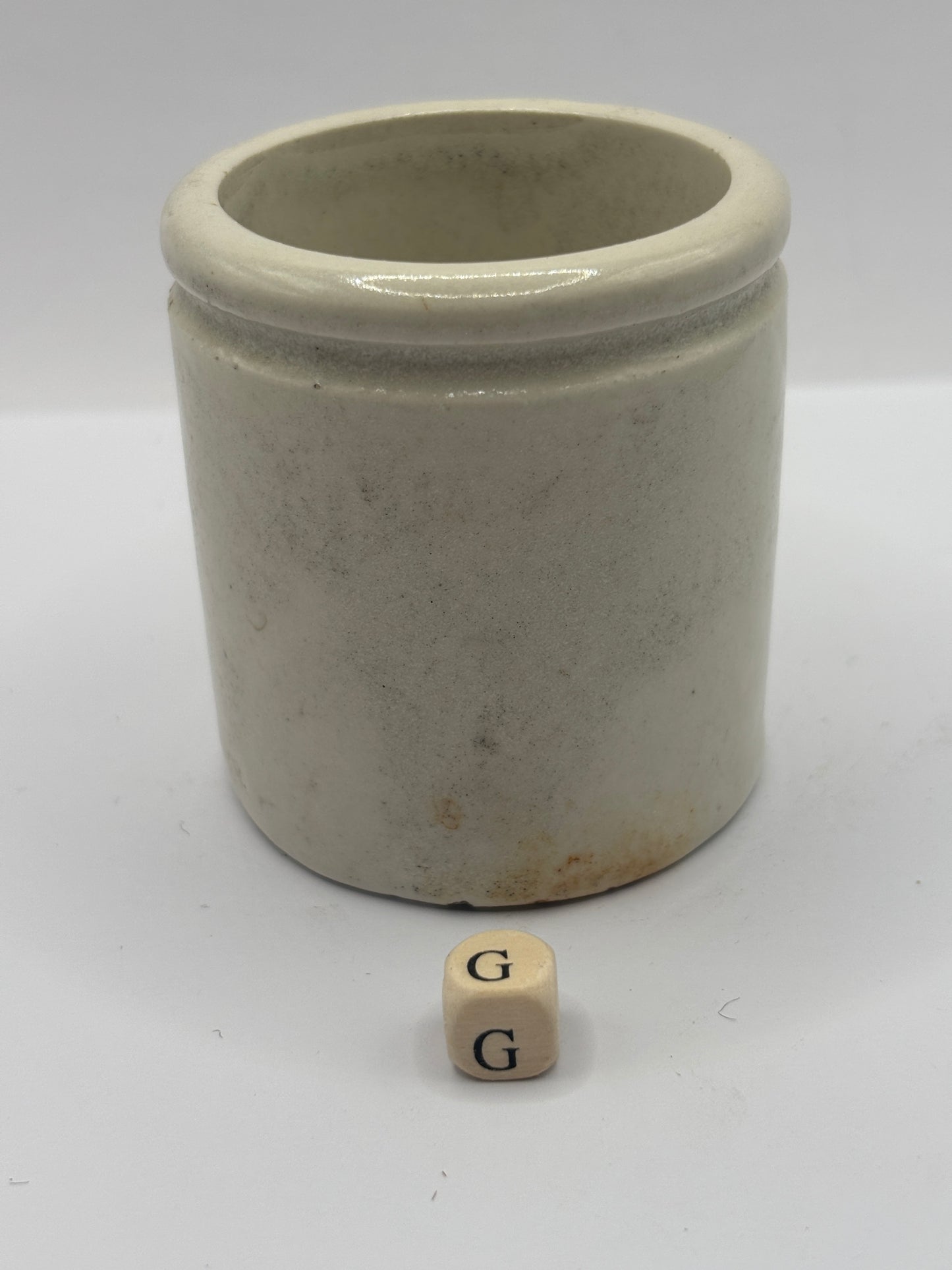 Old small chunky stoneware pot (G)