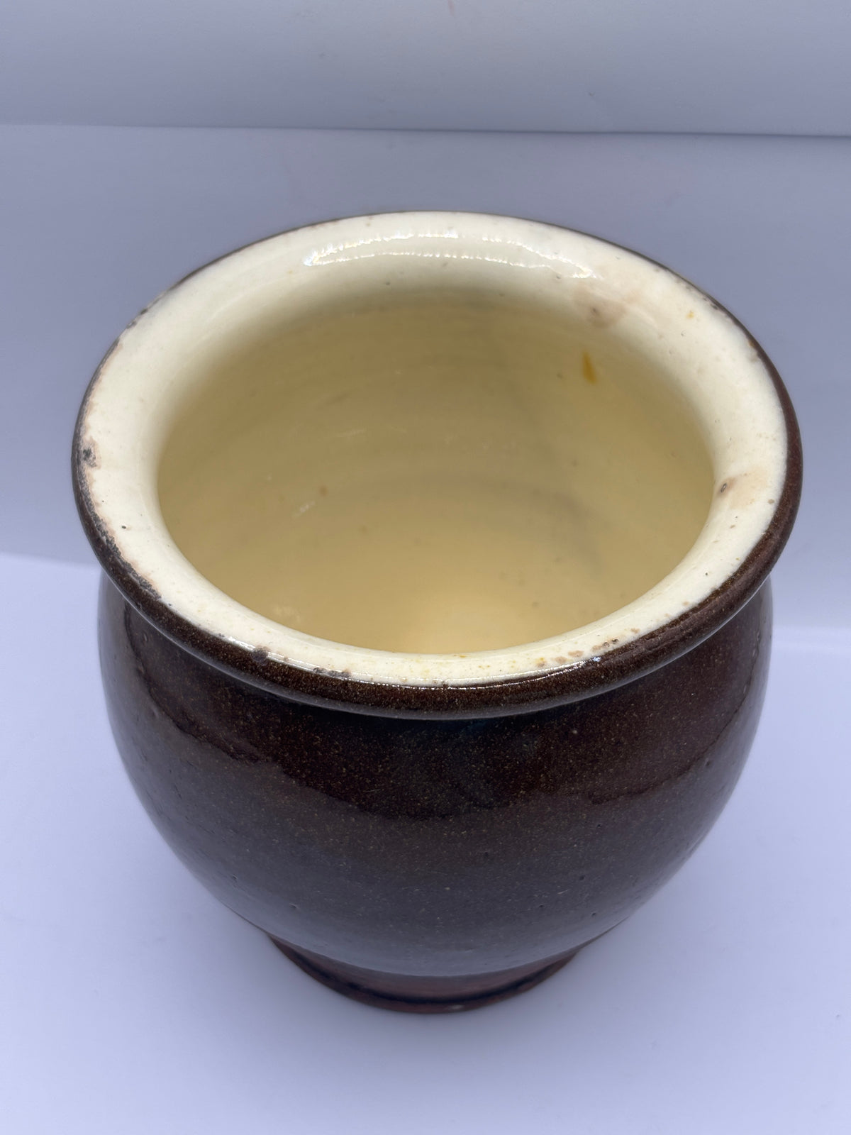 Old stoneware jar/ pantry pot