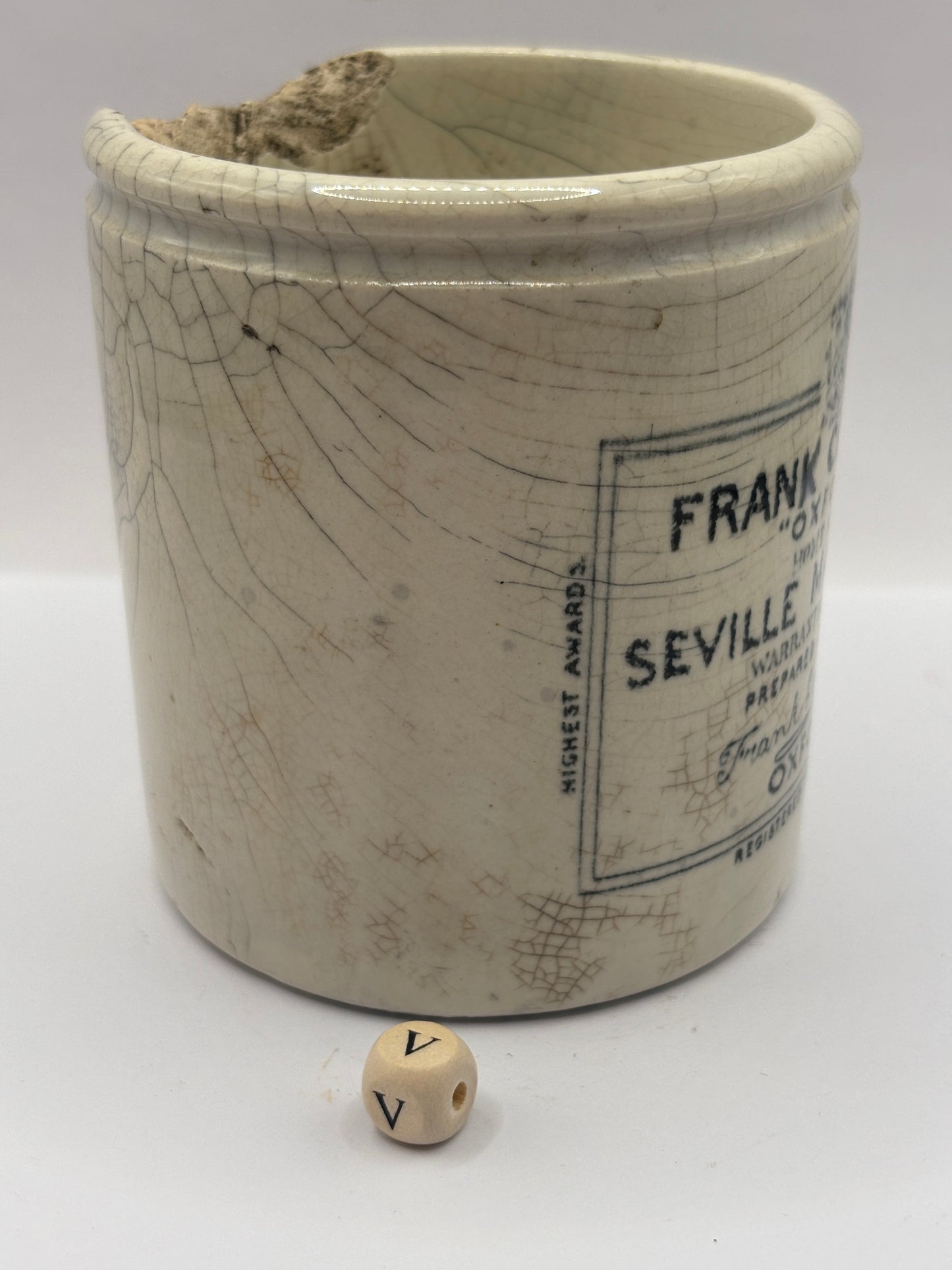 Old 1lb frank coopers marmalade jar.  Damaged (v)